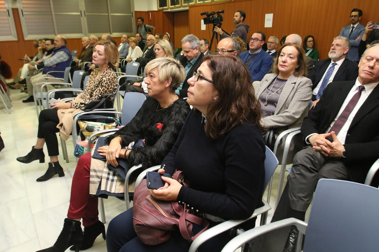 Fotogalería de la toma de posesión de Jerónimo Pérez como presidente de la Cámara de Comercio