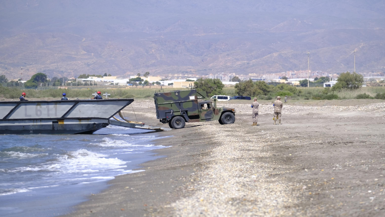 Desembarco de la Infantería de Marina en la Playa del Perdigal, en El Alquián-Almería