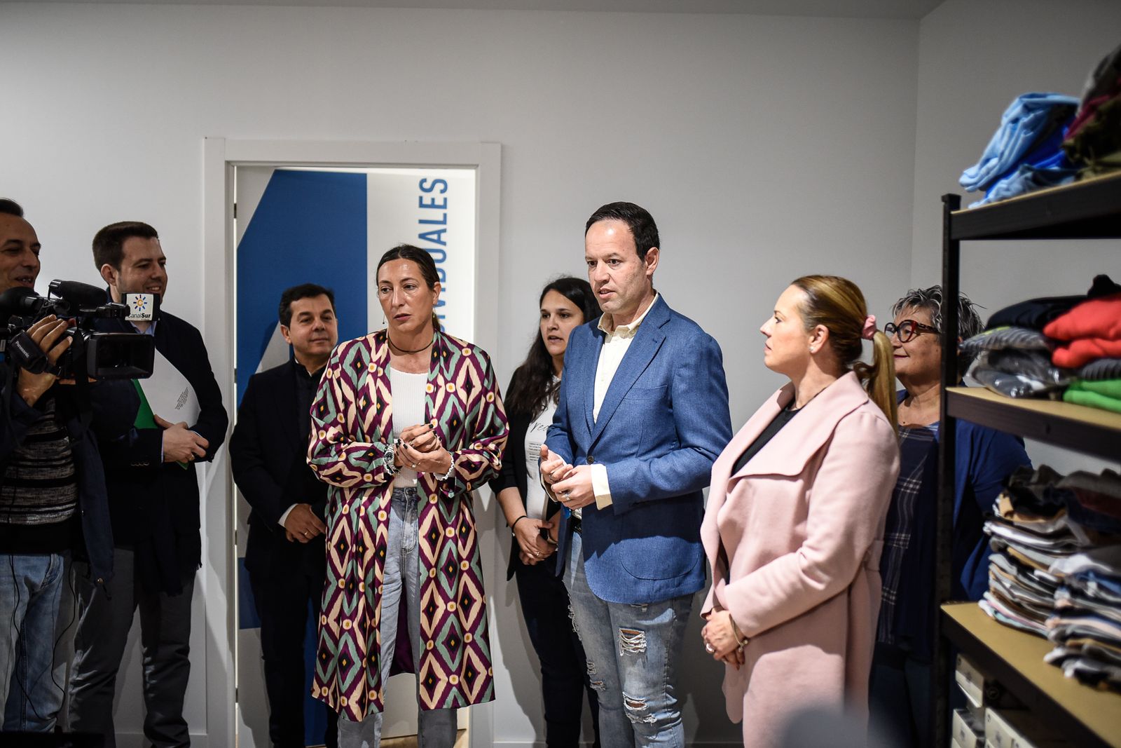 Imágenes de la inauguración del Centro de Día para personas sin hogar de Andalucía Inserta