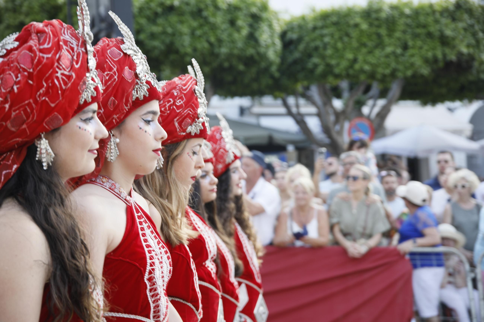 El gran desfile de Moros y Cristianos de Mojácar, en imágenes