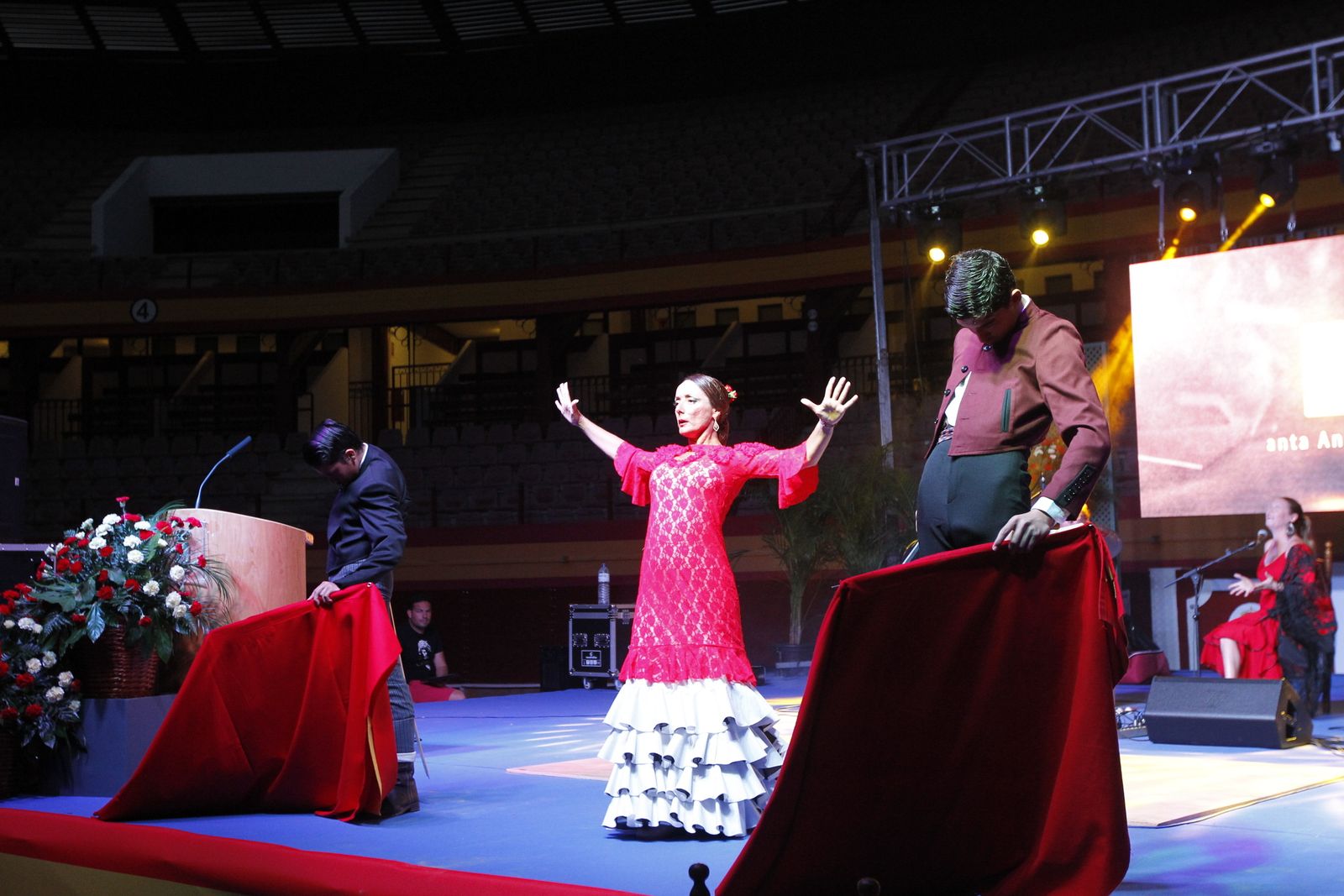 Fotogalería presentación carteles Feria Taurina Roquetas de Mar 2019