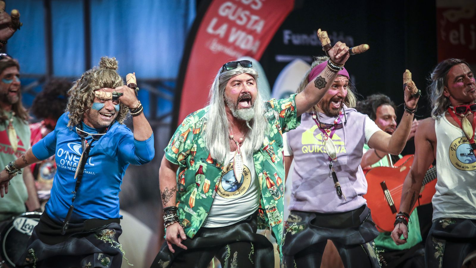 La chirigota de Vera Luque, en una de sus actuaciones en el COAC 2020.