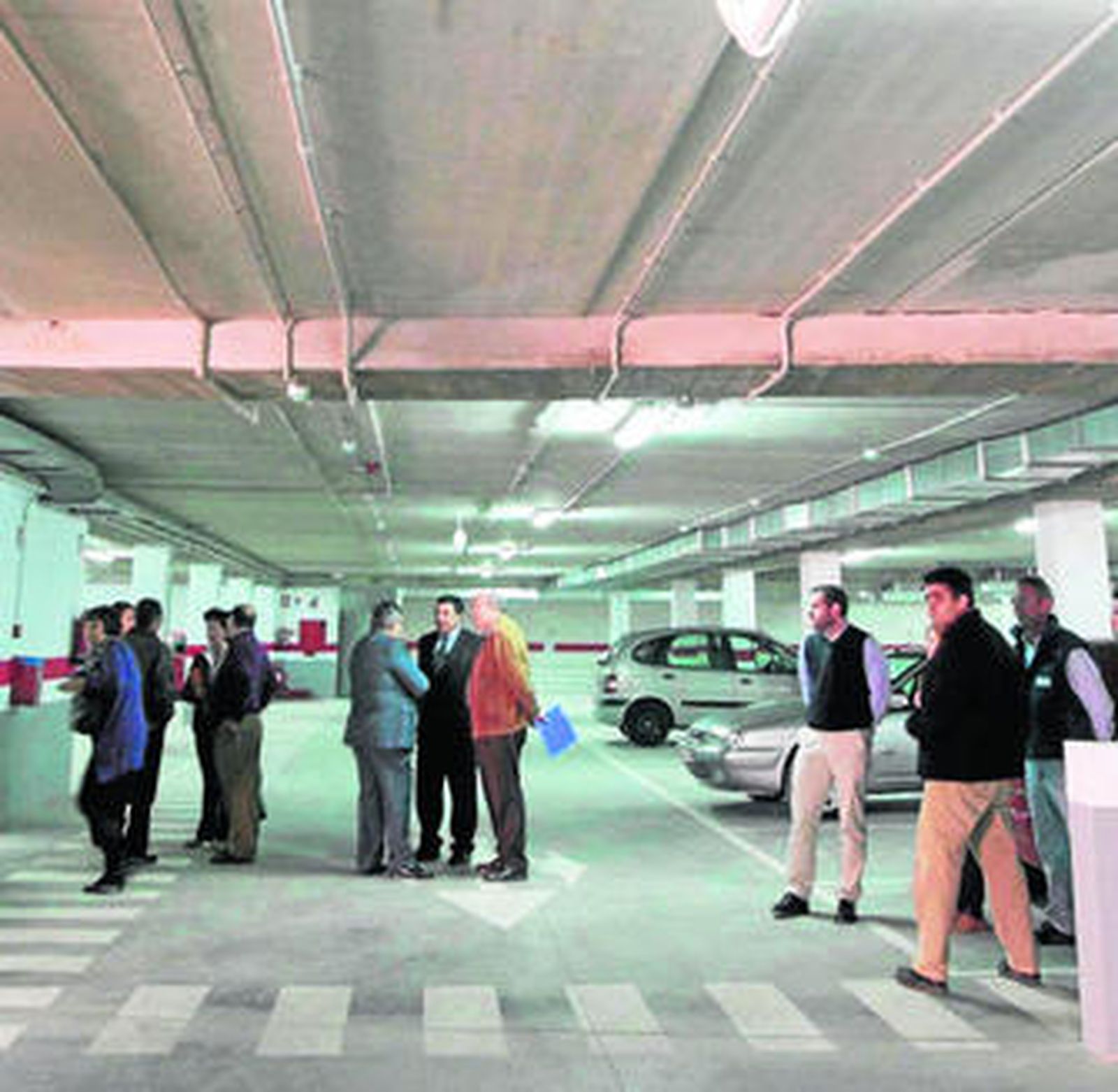Interior del aparcamiento subterráneo de Los Molinos, construido por el Ayuntamiento de Almería.