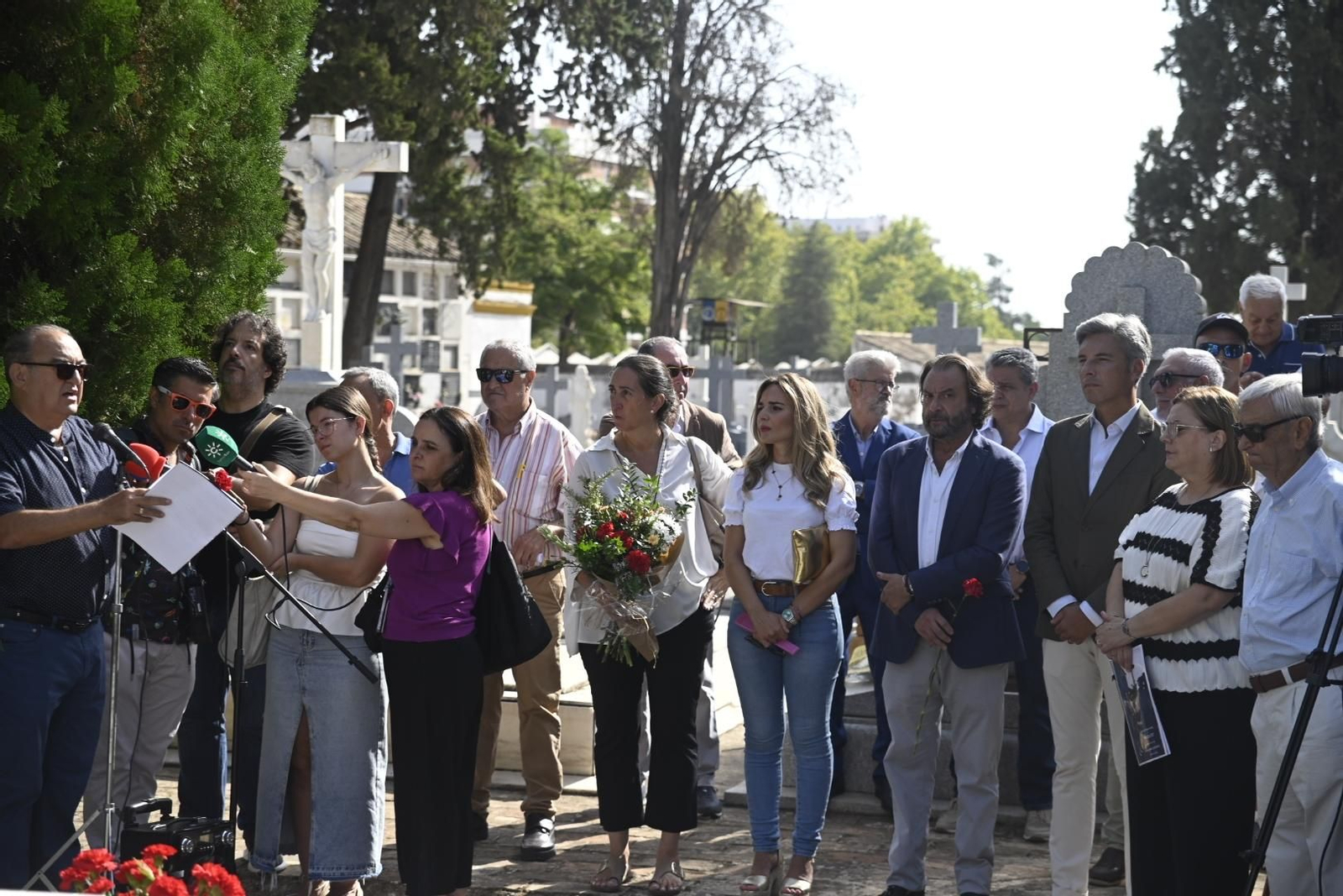 El homenaje a Manolete en su 77º aniversario de muerte, en imágenes