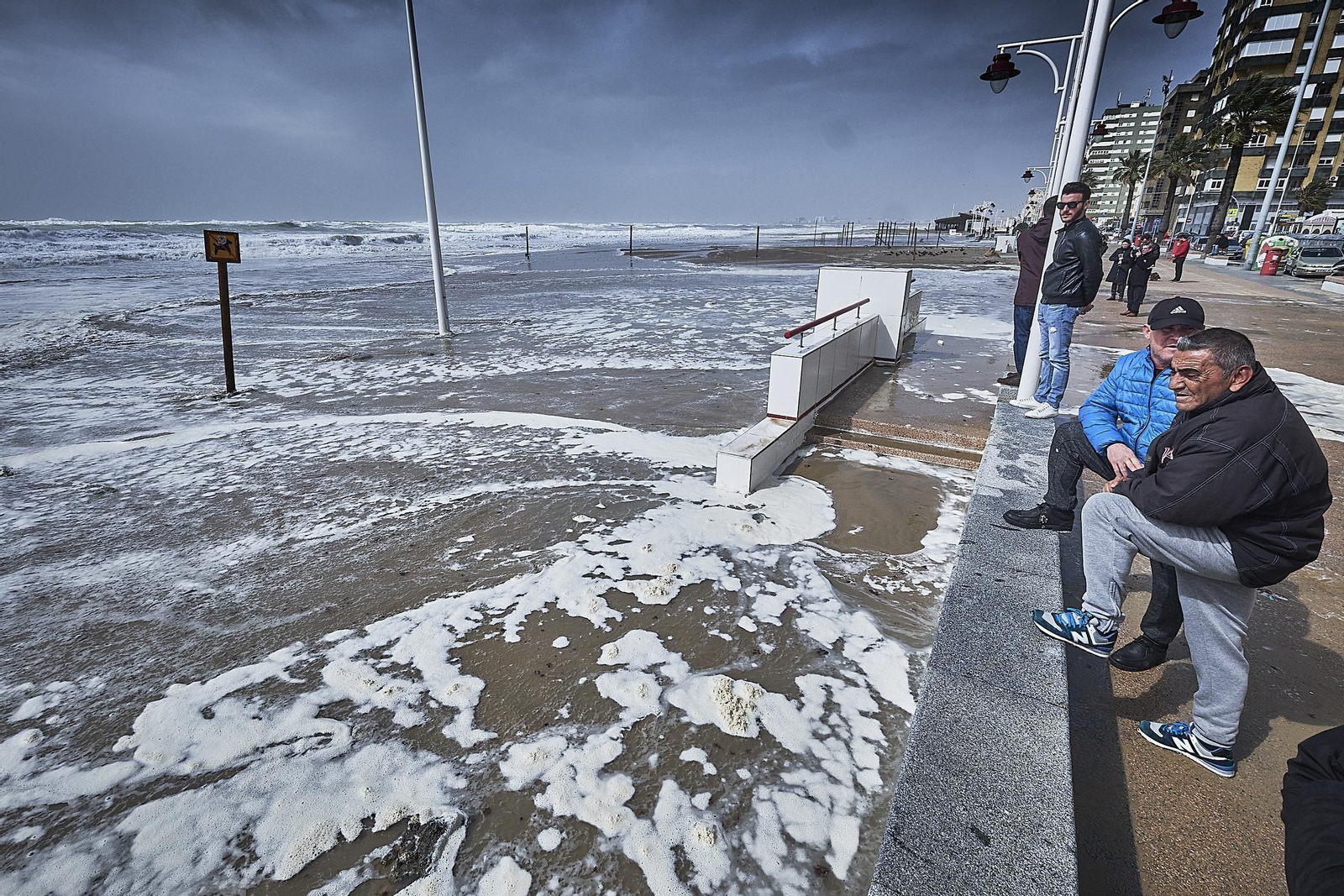 Efectos del temporal en Cádiz
