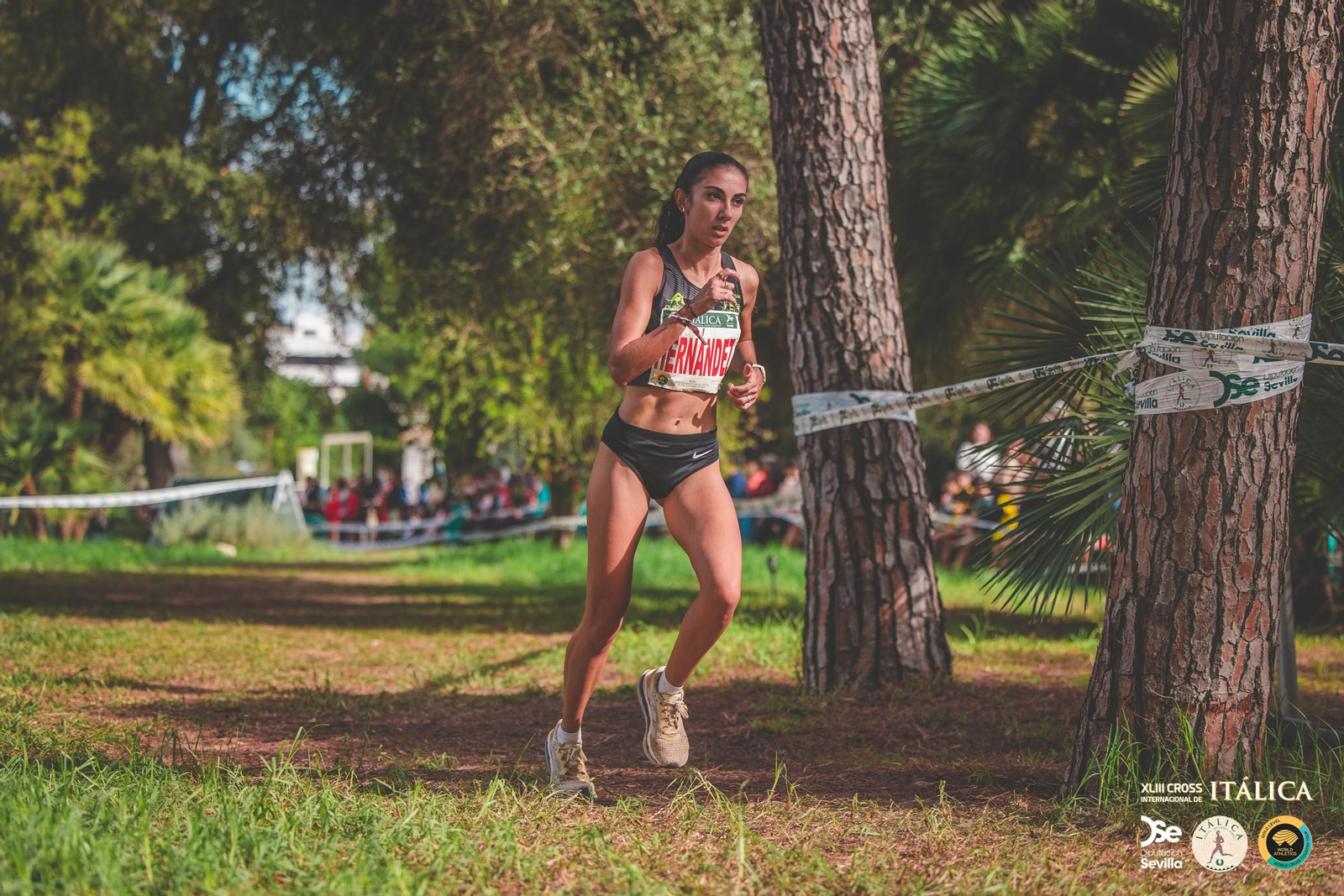 Búscate en las fotos del Cross de Itálica 2025 | 11