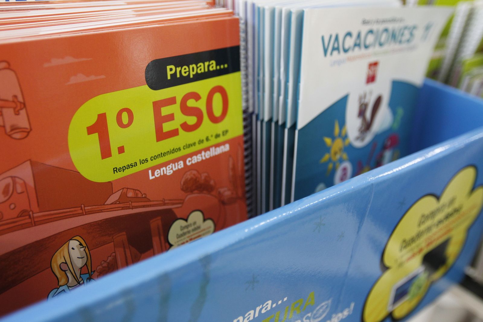 Fotogalería entrega cheque escolar 2019-2020