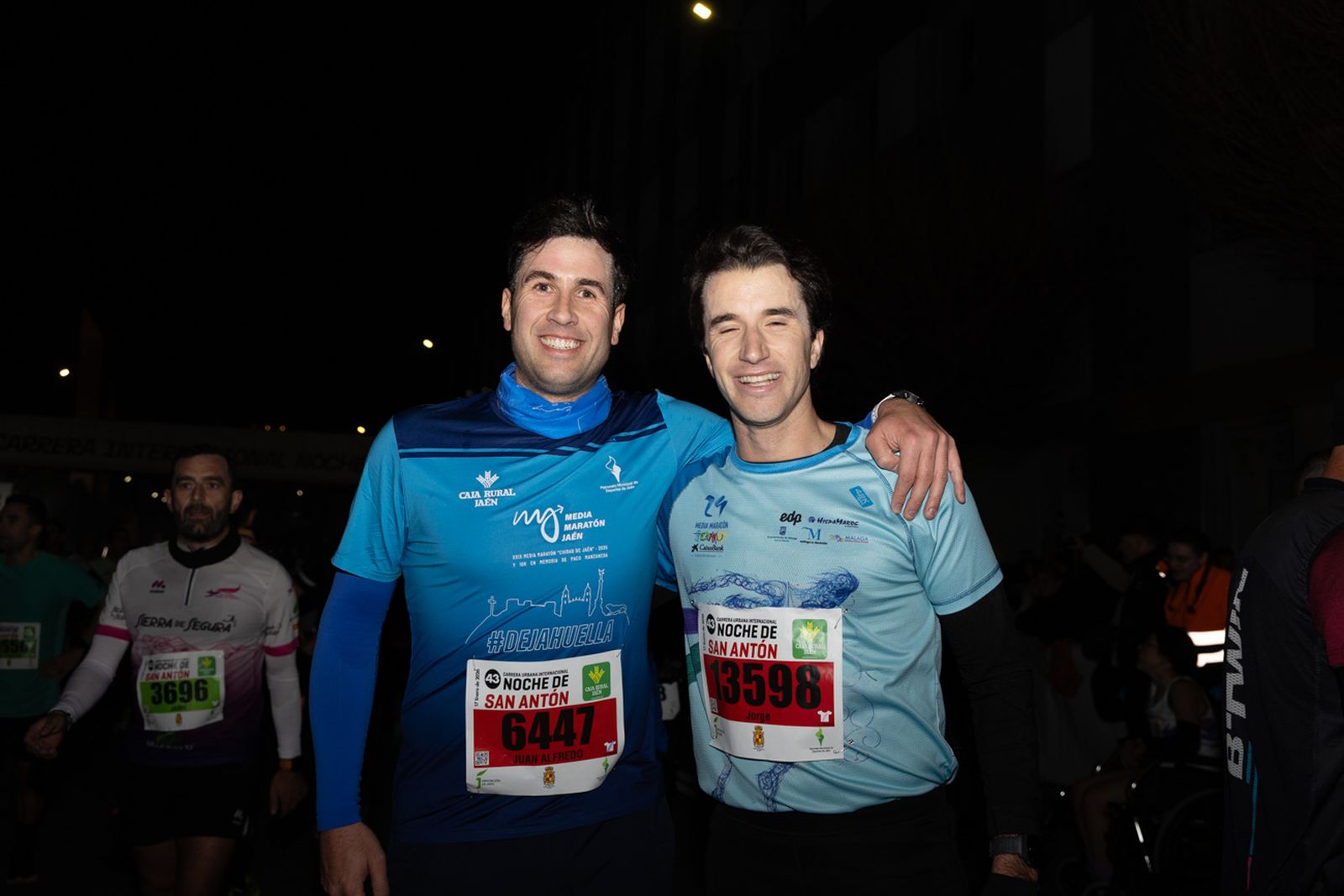 En imágenes: búscate en tu llegada a meta de la Carrera de San Antón 2026