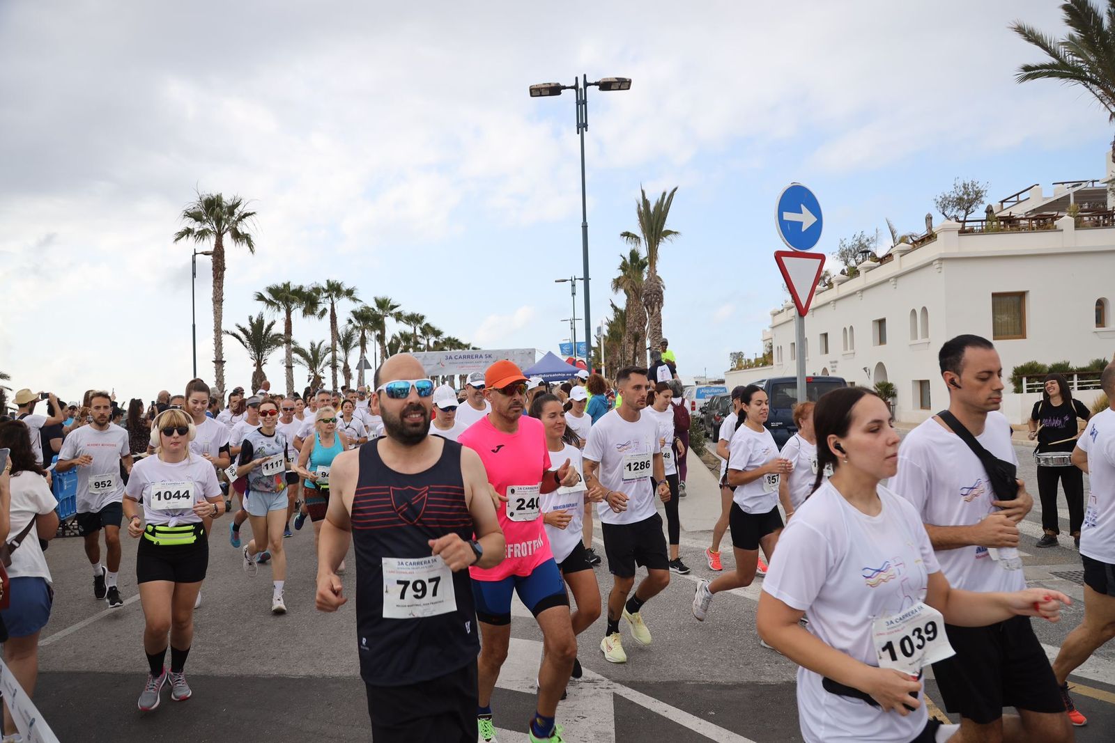 Las fotos de la 3ª carrera solidaria Memorial Vicente Granados en Málaga