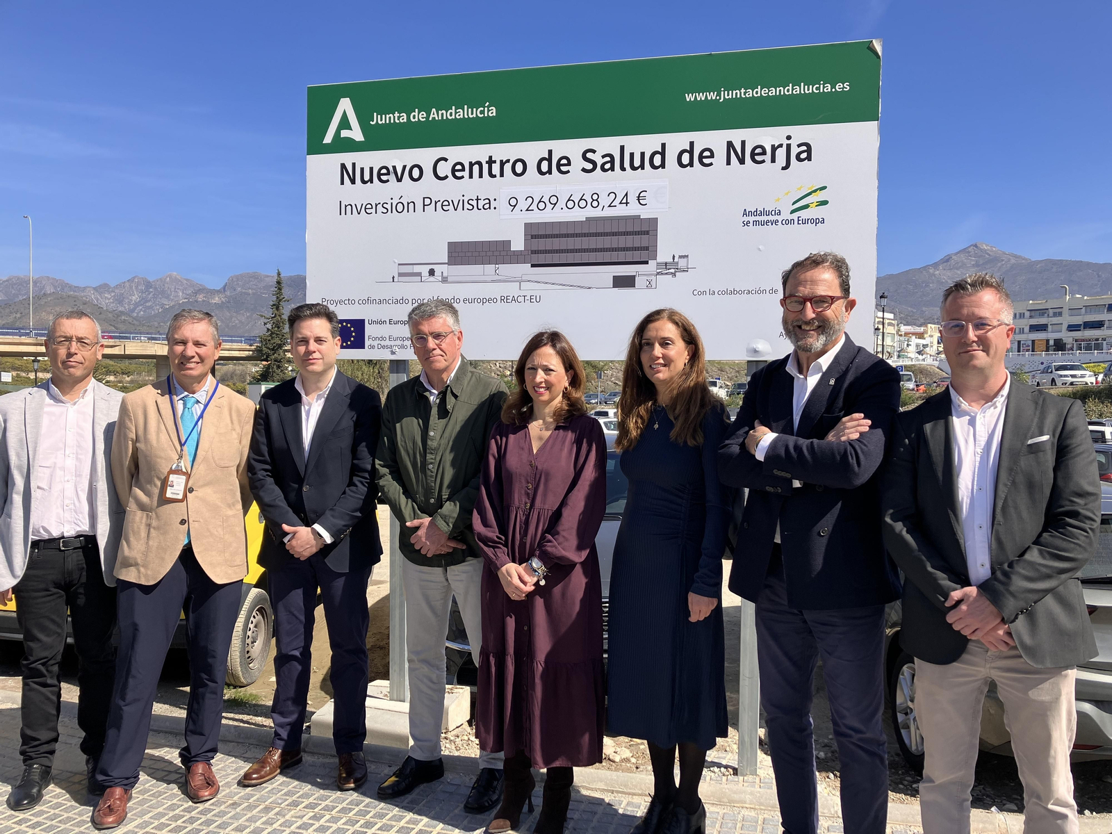 Visita de la delegado de la Junta y el de Salud a la parcela del nuevo centro de salud. Visita de la delegado de la Junta y el de Salud a la parcela del nuevo centro de salud.