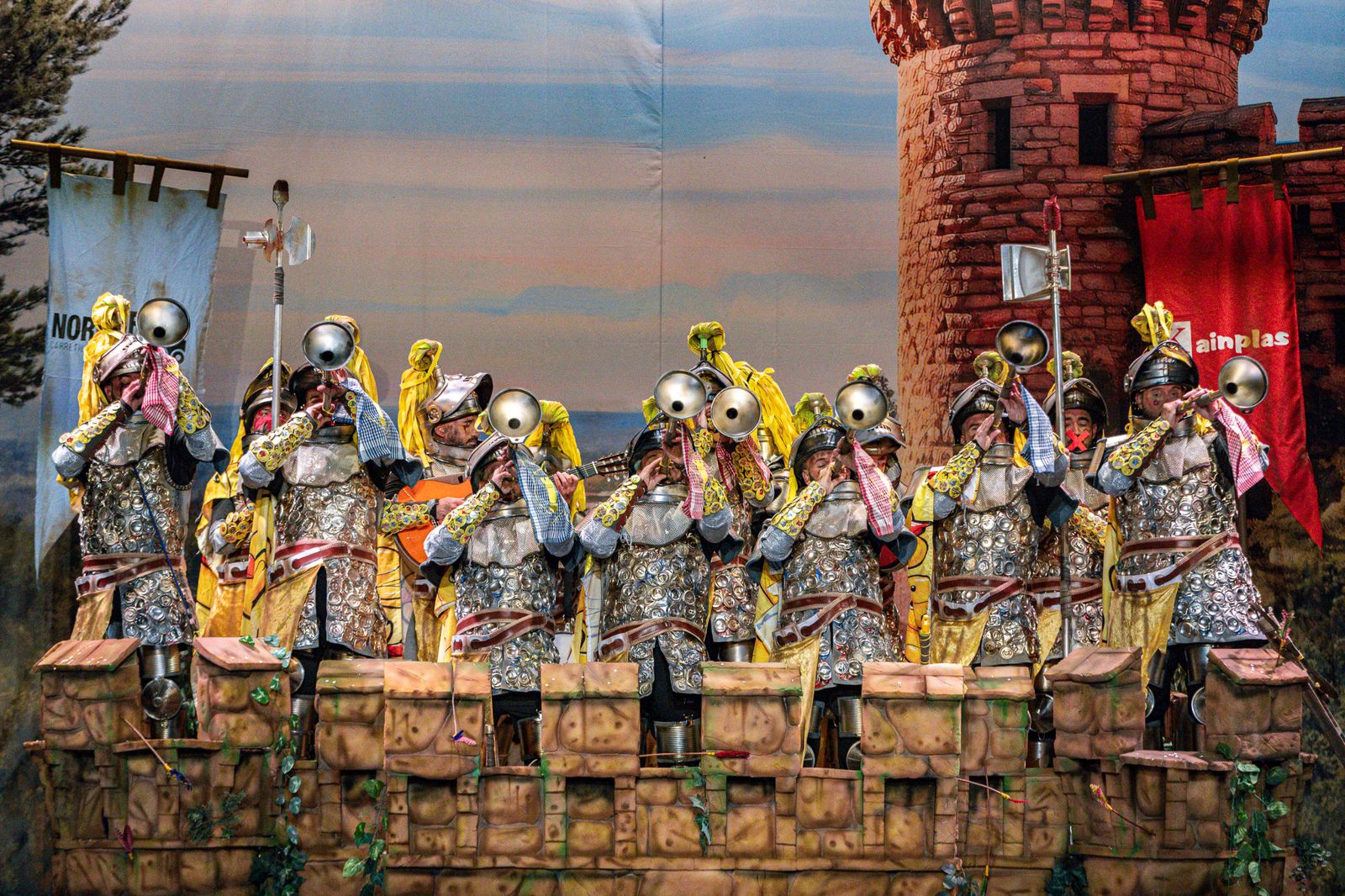 Búscate entre las mejores imágenes de la segunda sesión de cuartos de final del COAC 2026