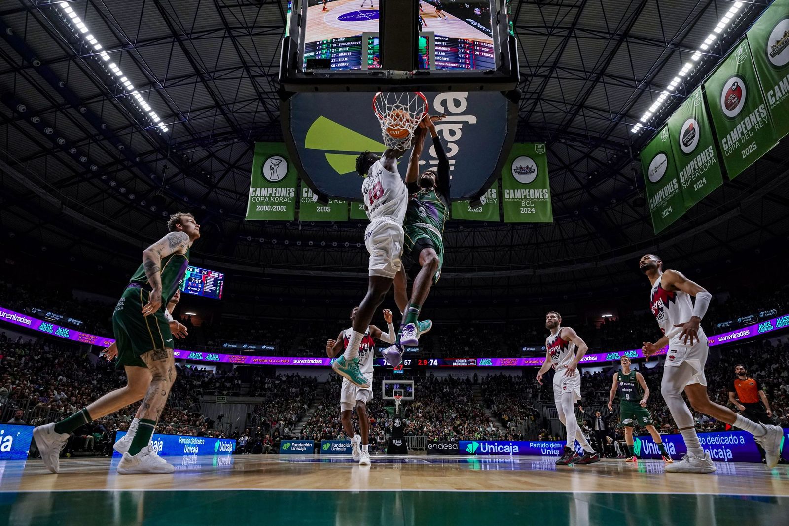 Las fotos del Unicaja - Baskonia