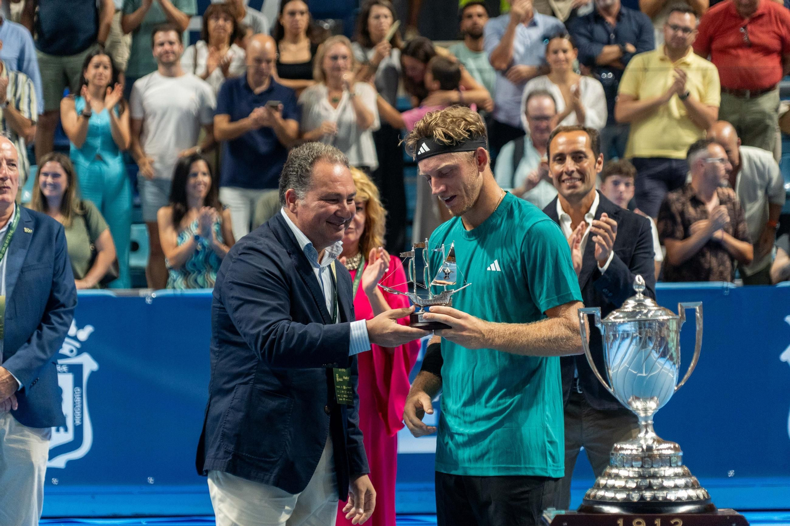 Imágenes de la final masculina de la Copa del Rey de tenis entre Daniil Medvedev y Alejandro Davidovich