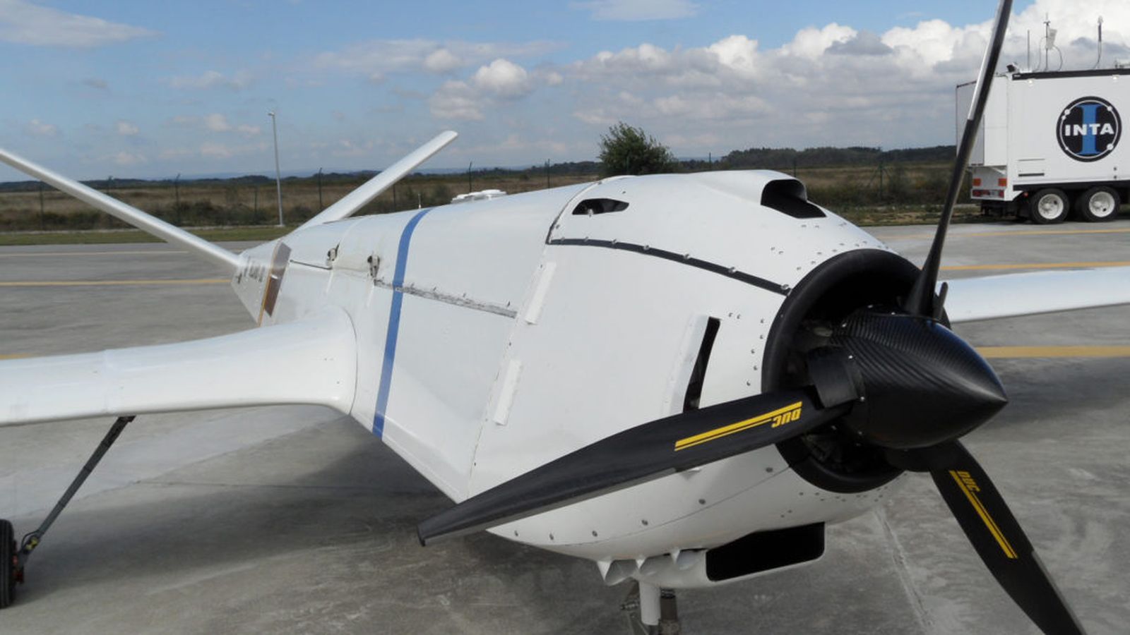 Avión no tripulado MILANO del INTA.