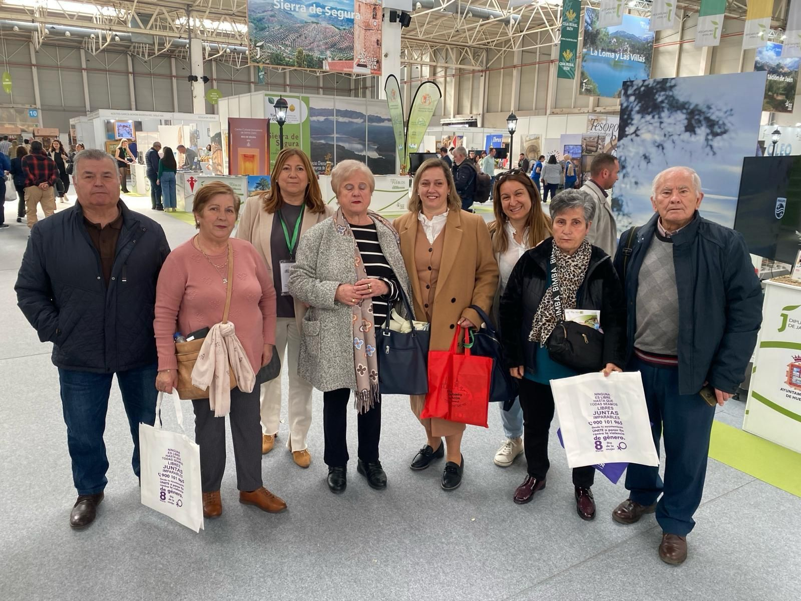 En imágenes: arrancan de forma multitudinaria la X Feria de los Pueblos de Jaén
