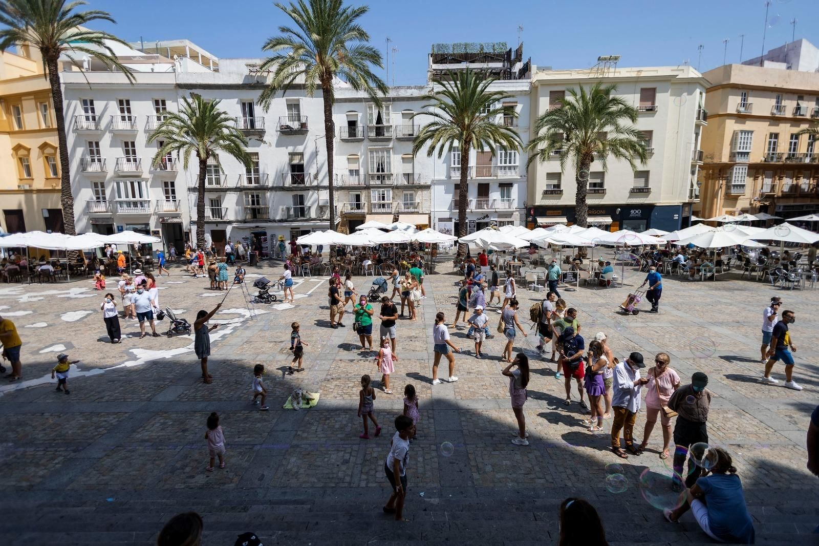 Plaza de la Catedral de Cádiz.
