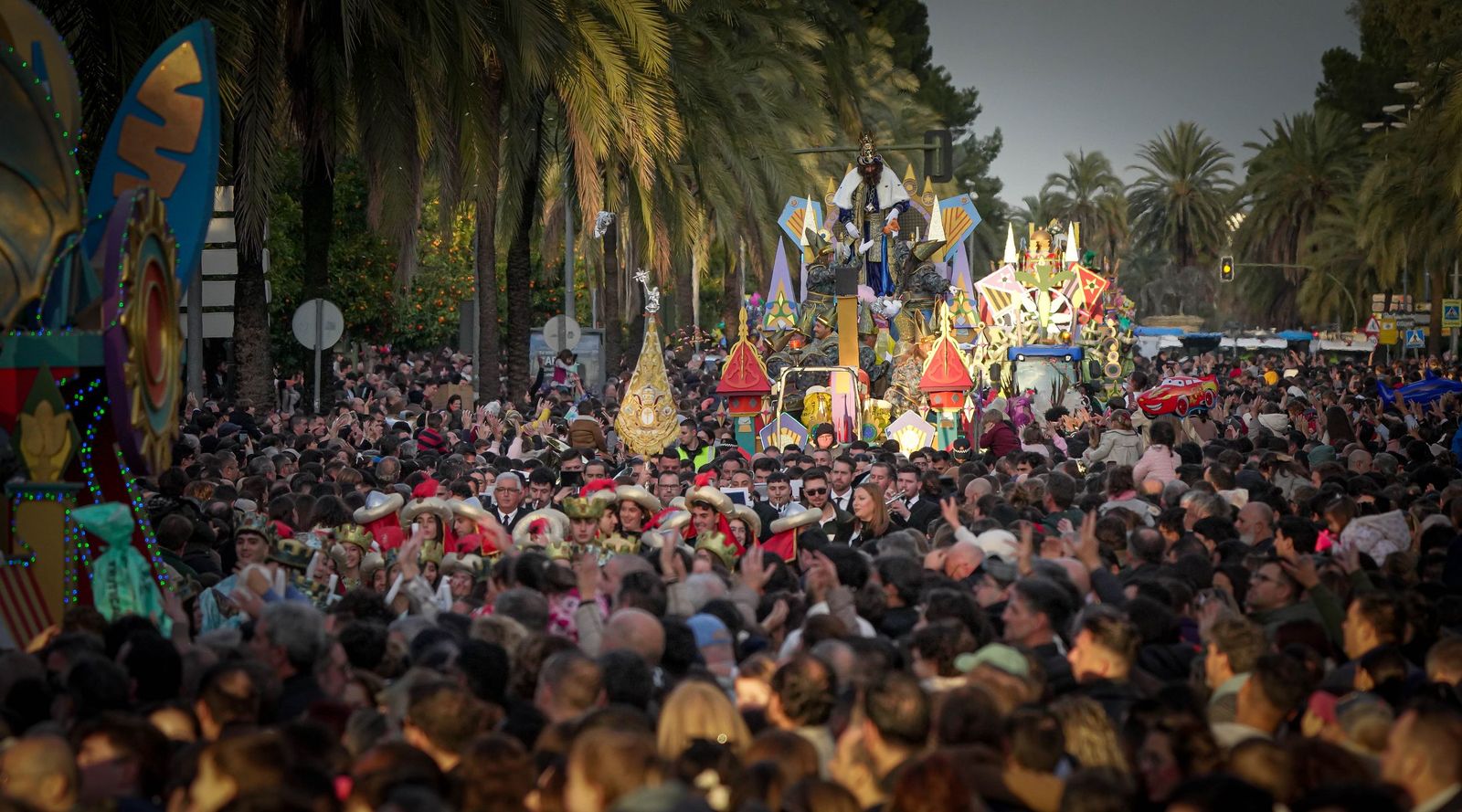 Imágenes de la cabalgata de Reyes Magos en Jerez