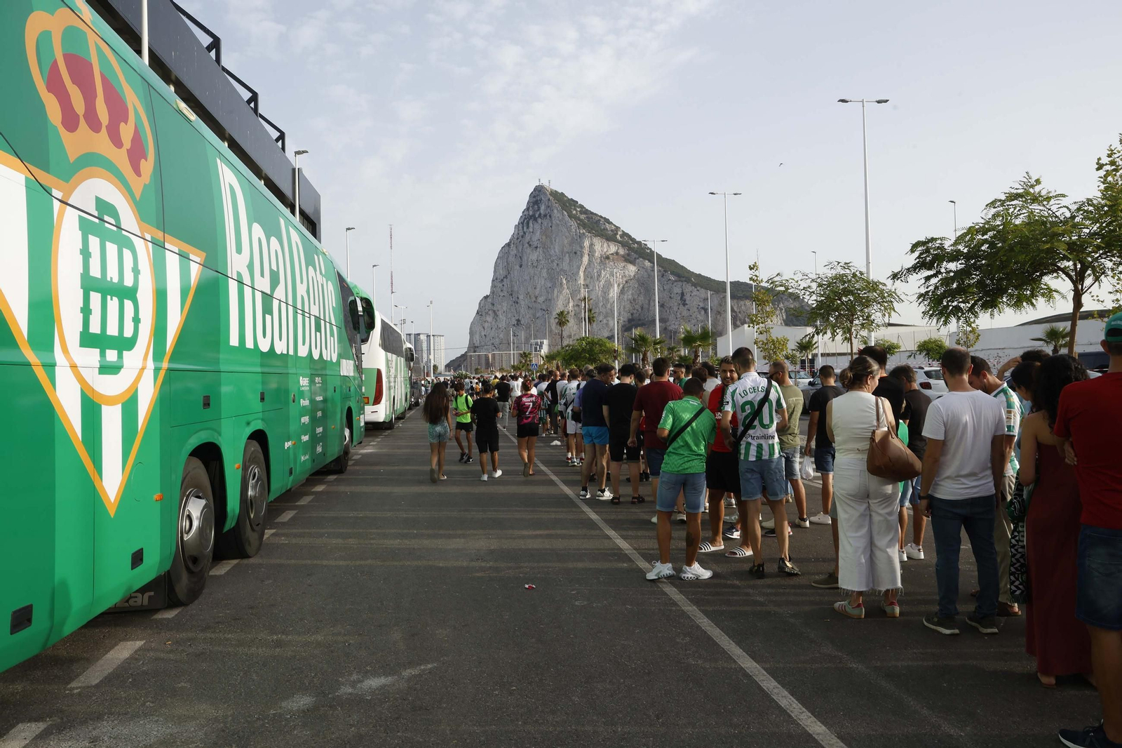 Las fotos del Betis-Como disputado en el Ciudad de La Línea (2-3)