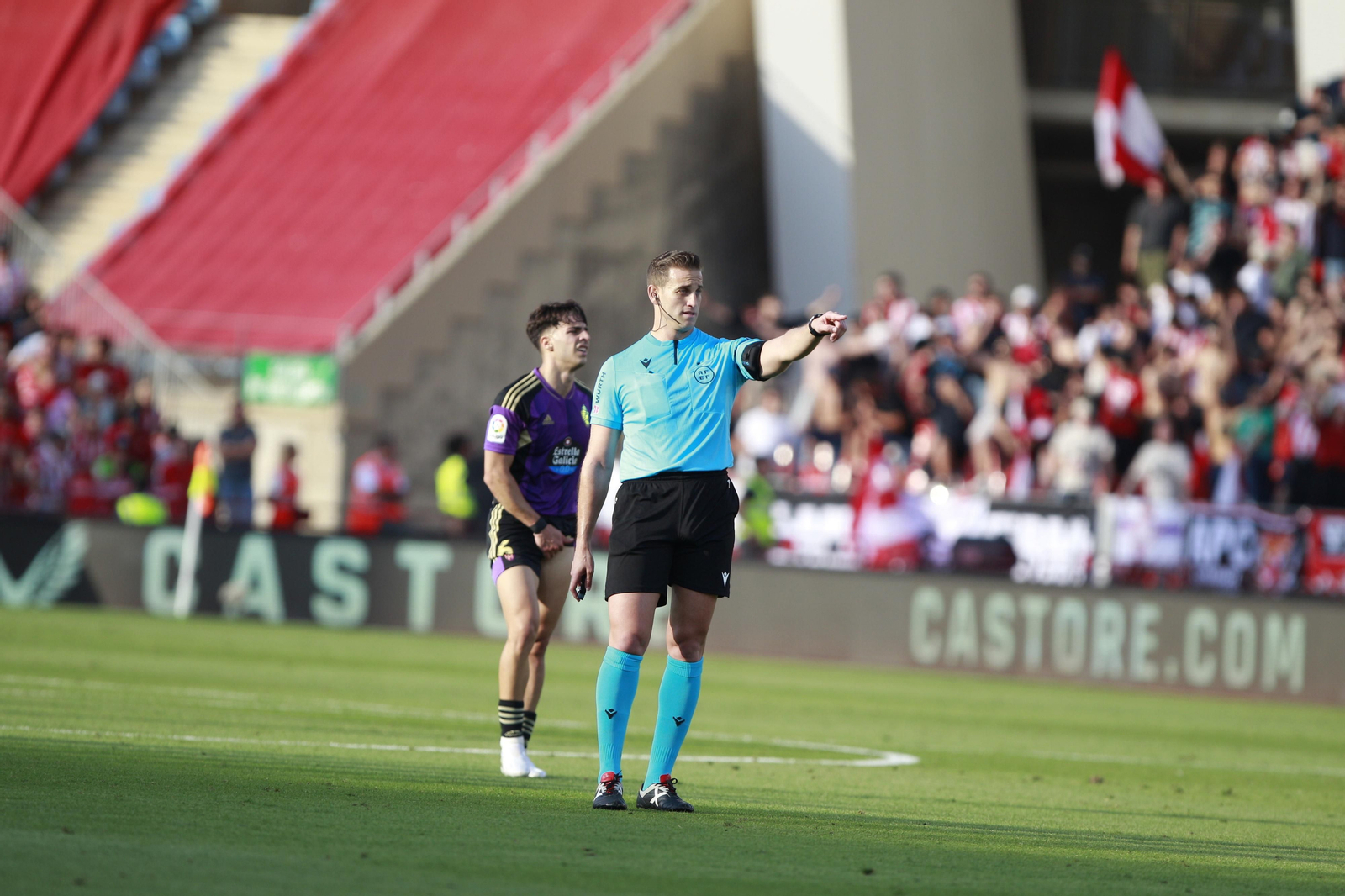 Imágenes del partido U.D. Almería-Real Valladolid C.F.