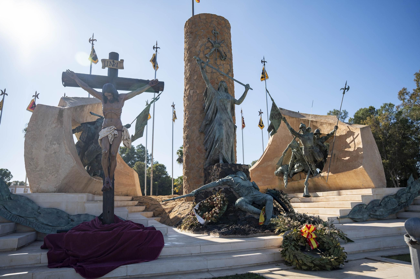 Así conmemora el día de la Inmaculada Concepción la Brigada de la Legión en Almería y despide al contingente que parte a Eslovaquia