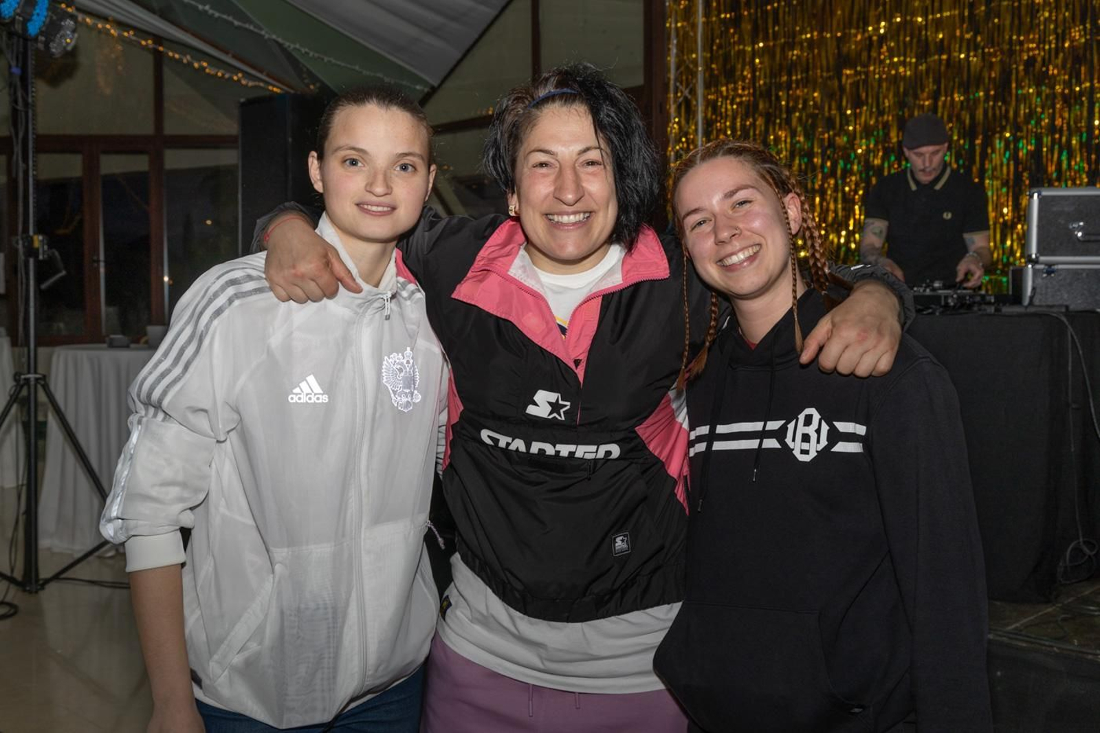 El boxeo solidario de la VI velada White Collar Boxing cautiva al público de Jaén