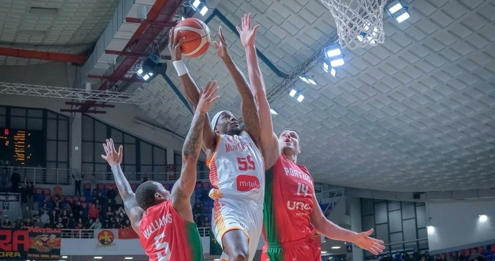 Kendrick Perry, minutada y desacertado en la derrota de Montenegro ante Portugal (62-83)