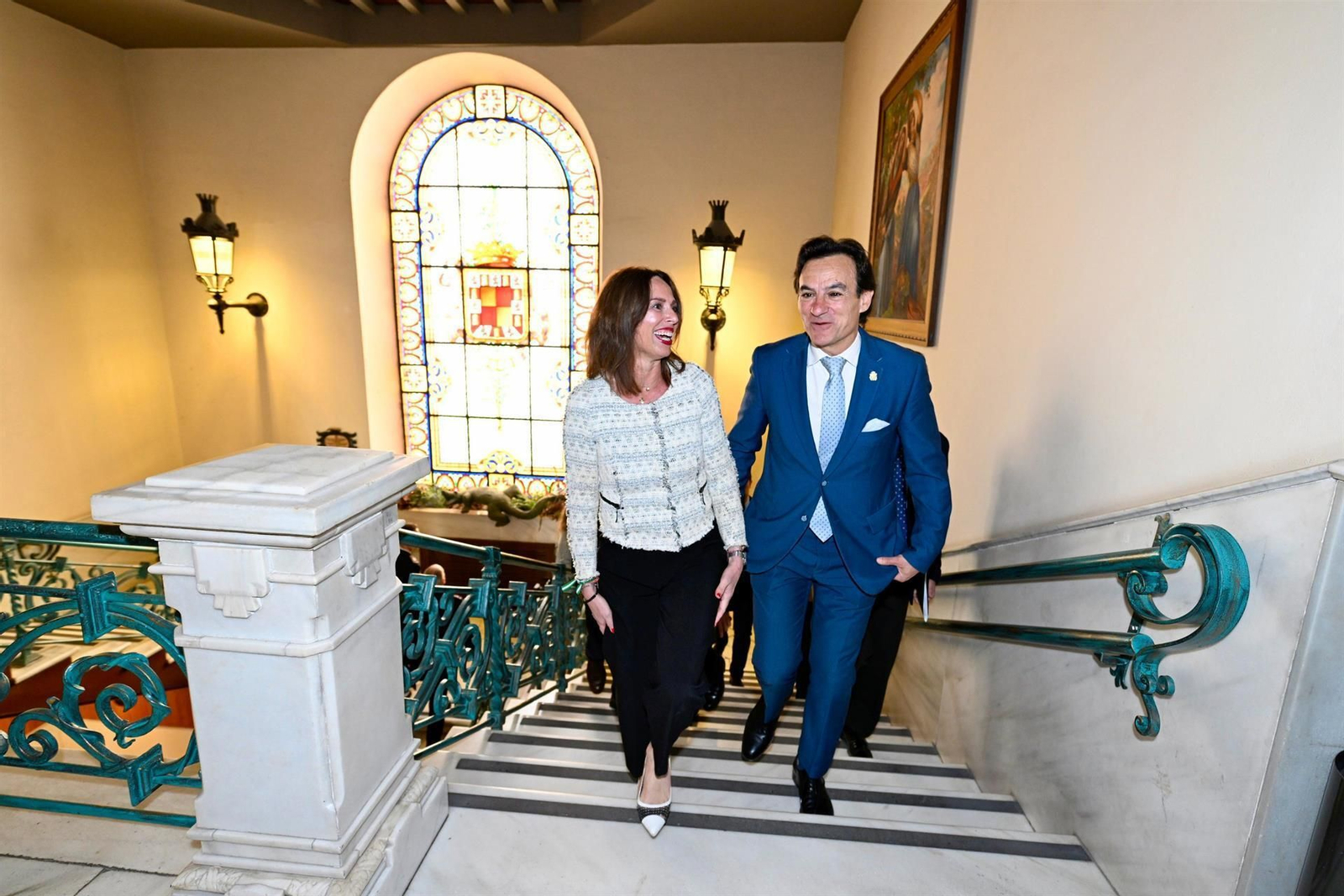Rocío Díaz, junto al alcalde de Jaén, Agustín González. Rocío Díaz, junto al alcalde de Jaén, Agustín González.
