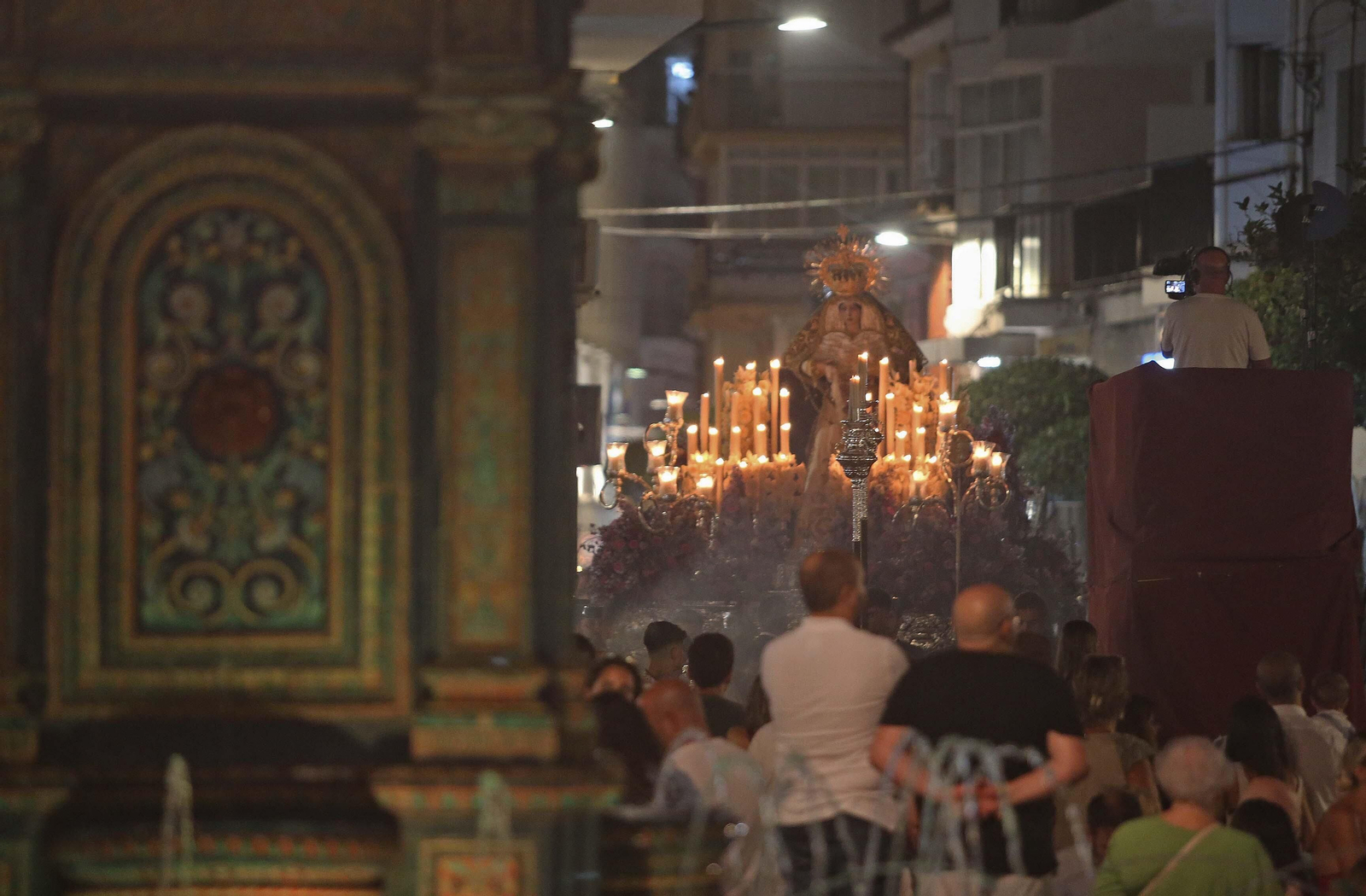 La Magna Mariana de Algeciras por la Plaza Alta, en imágenes