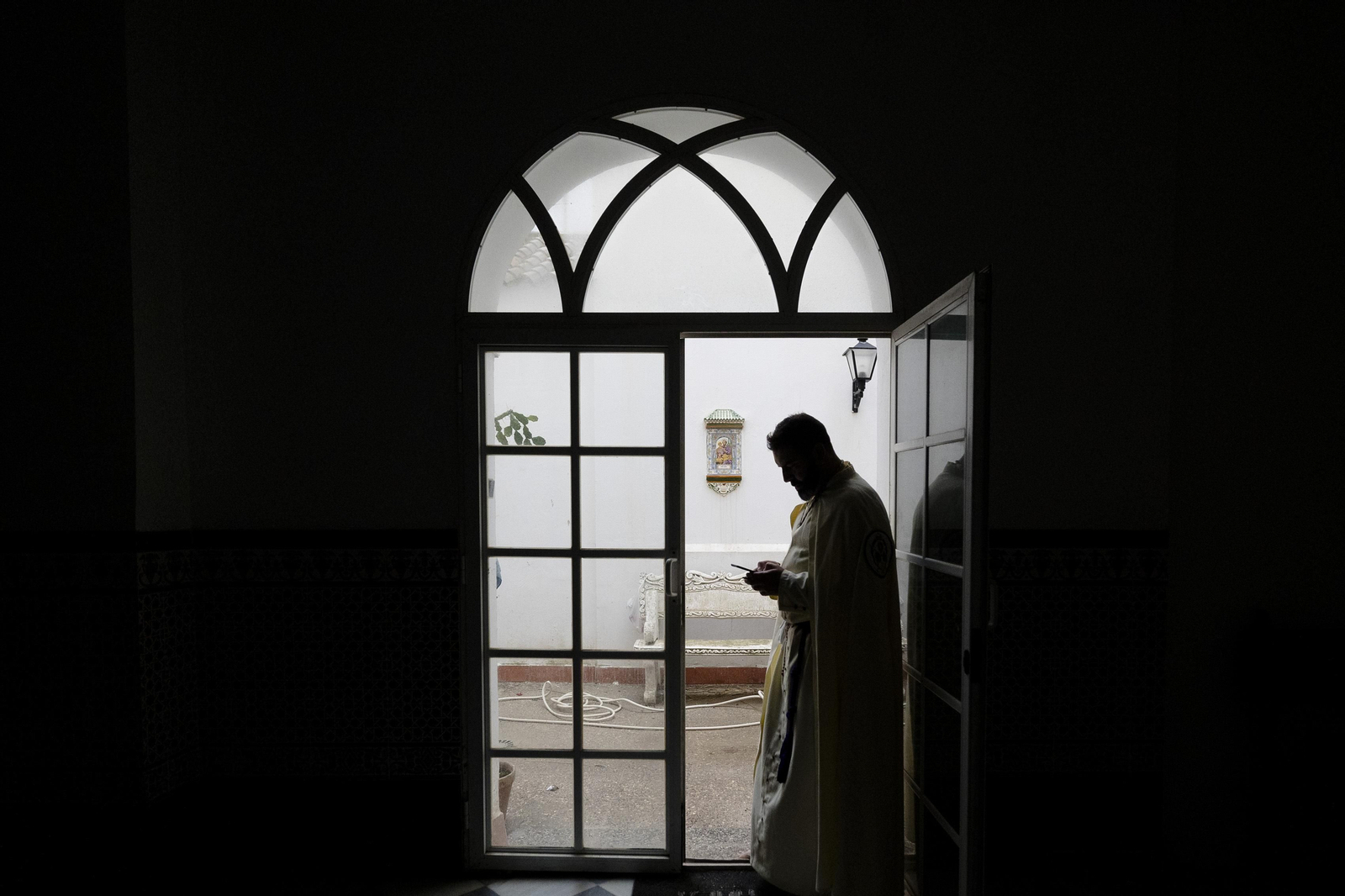 Las imágenes de la cofradía del Prendimiento este Lunes Santo en la Semana Santa de Cádiz de 2024