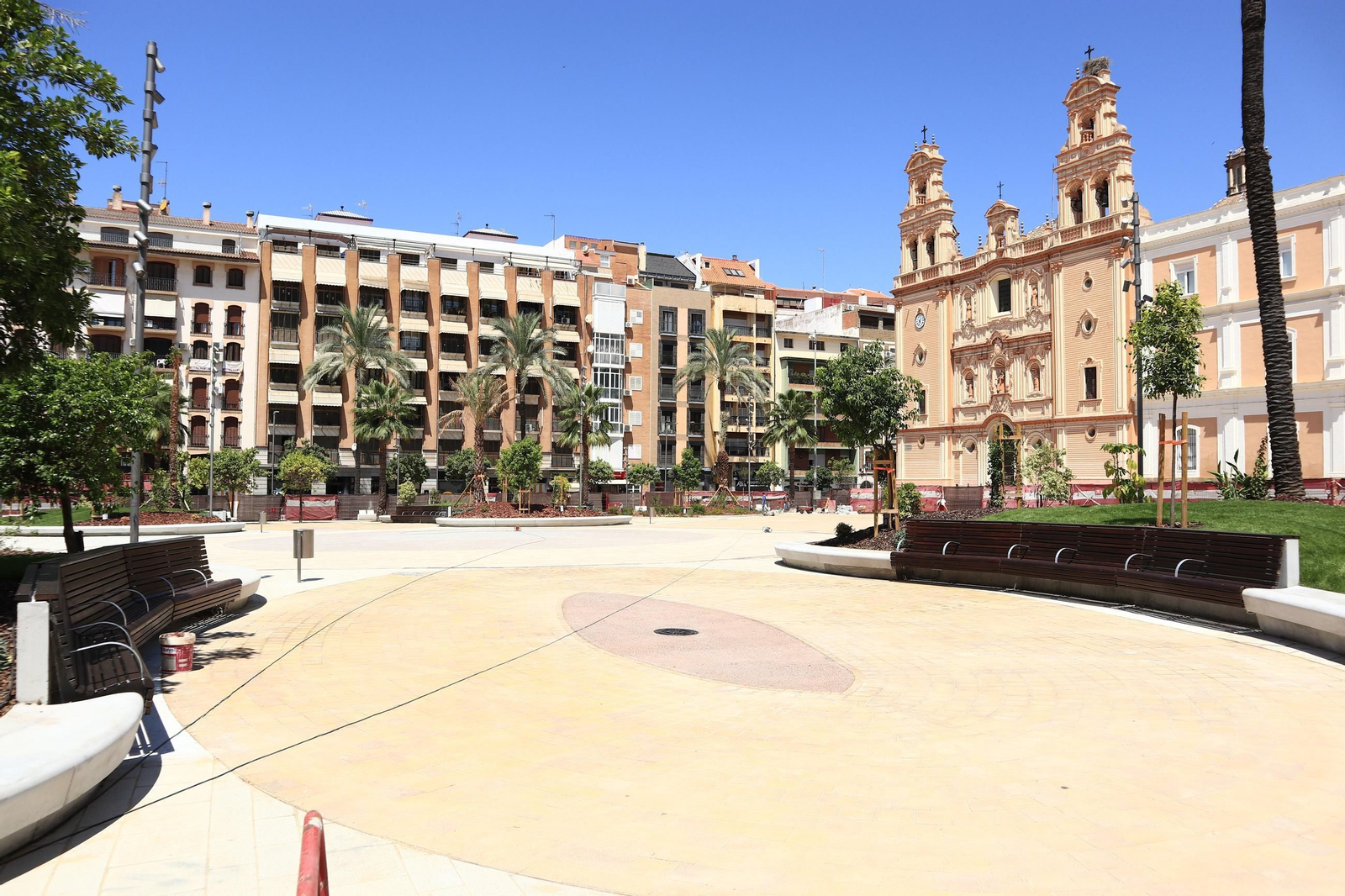 Así ha quedado la Plaza de La Merced tras la remodelación, en imágenes