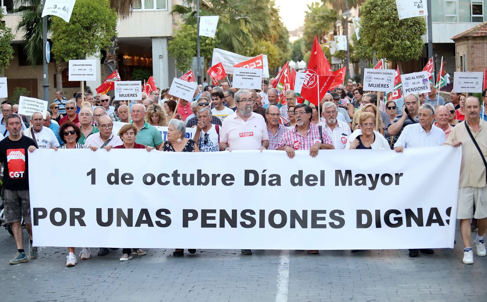 Imágenes de la manifestación "Por unas pensiones dignas"