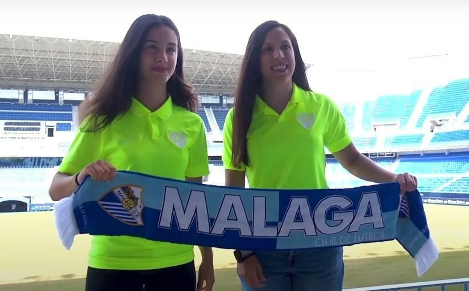 Luisa Olmedo y Gabi Morales celebran su renovación en La Rosaleda.