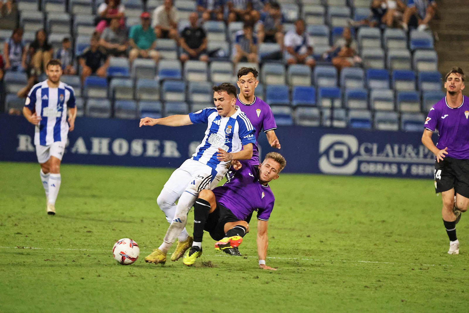 Las mejores imágenes del Trofeo Colombino entre el Recreativo de Huelva y el Córdoba CF