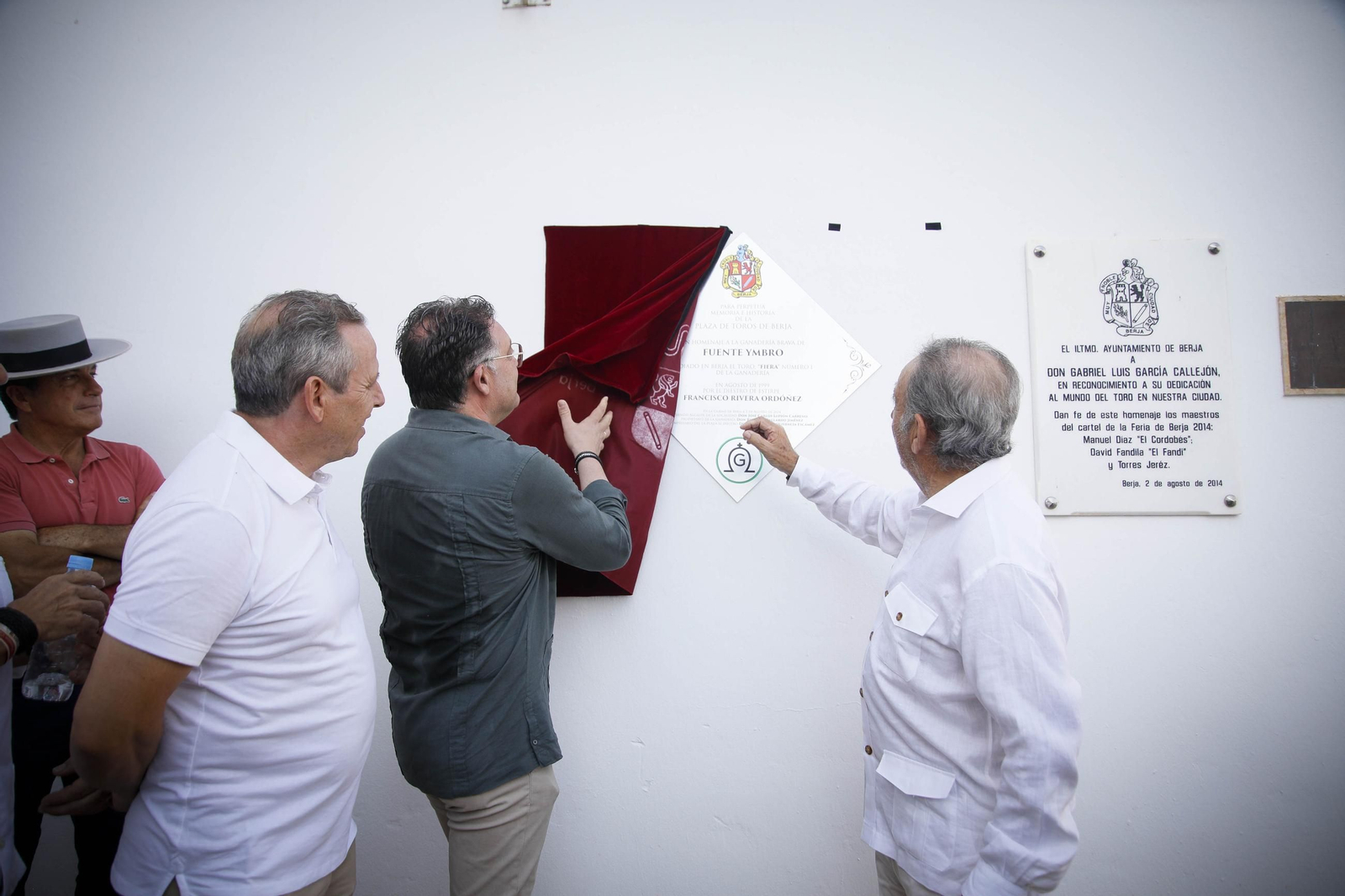 Corrida de toros Berja con un toro indultado, en imágenes