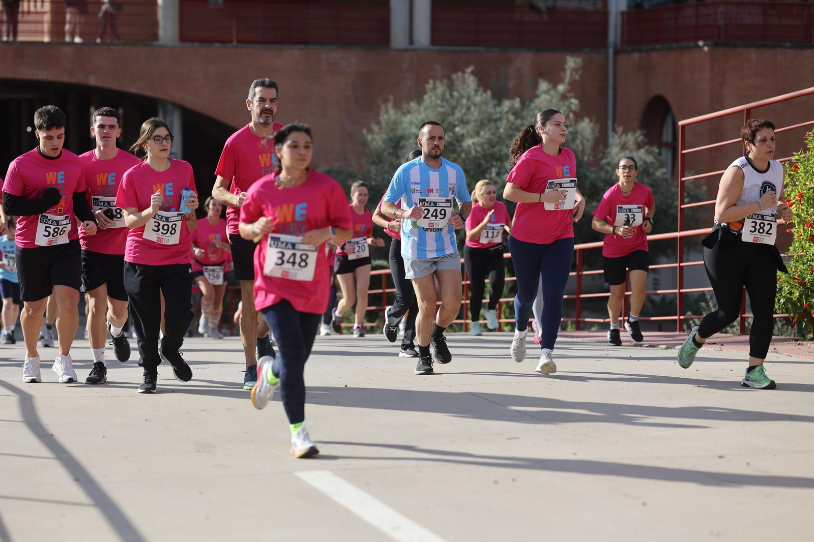 La carrera solidaria We Run de la UMA, en fotos