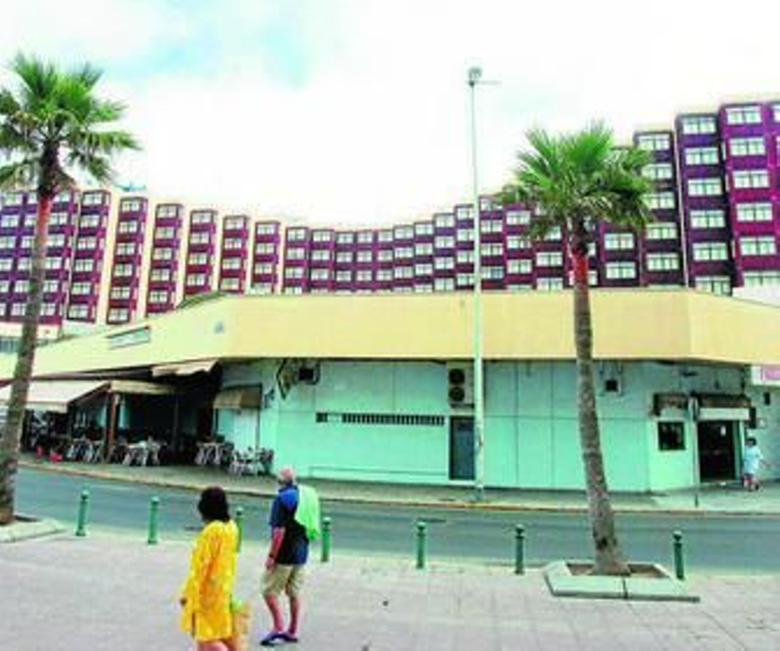 Imagen exterior de la Residencia de Tiempo Libre, cerrada desde hace unos años.