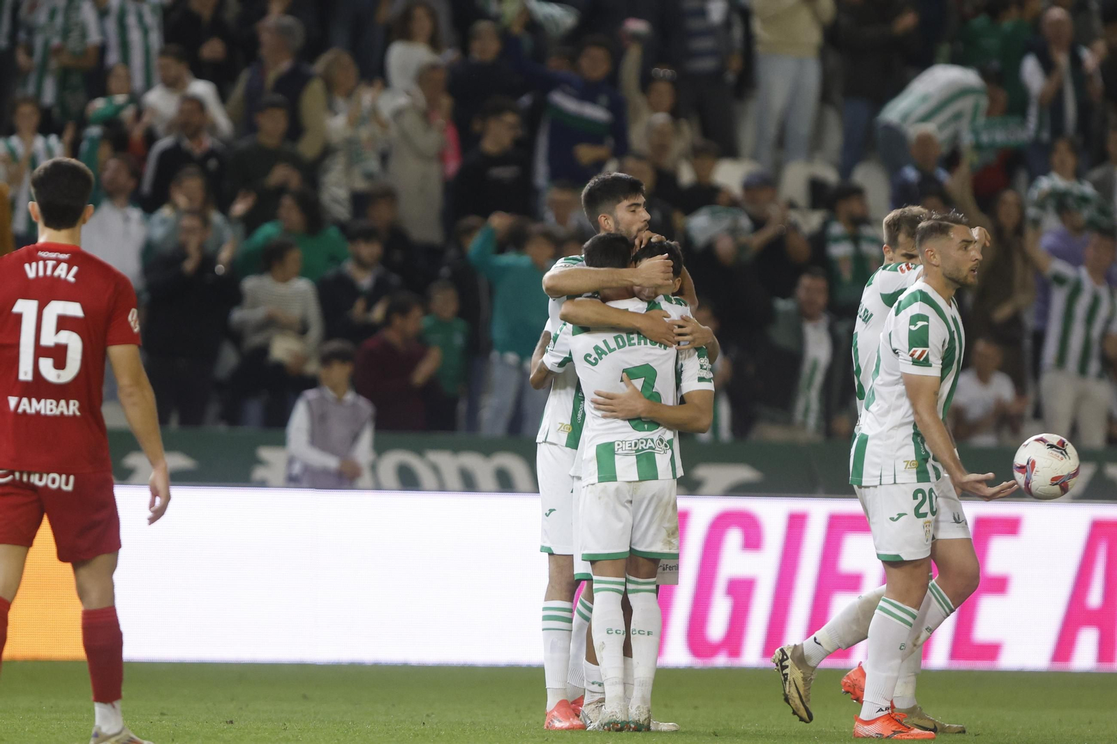 Las mejores fotos del ambiente en el Córdoba CF - Zaragoza en El Arcángel