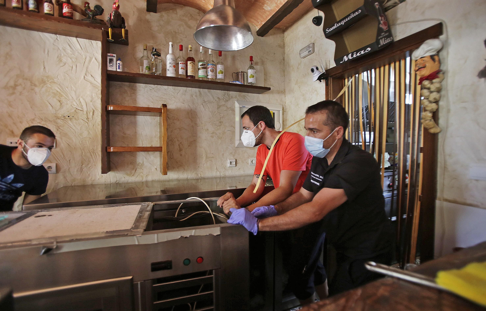 El despertar de la Sierra, Grazalema, Setenil de las Bodegas, Zahara de la Sierra.