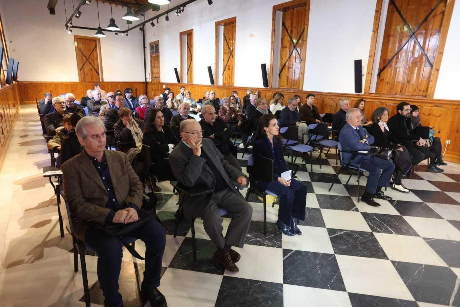 El Centro de Estudios Históricos Jerezanos (CEHJ) recibe a sus nuevos miembros