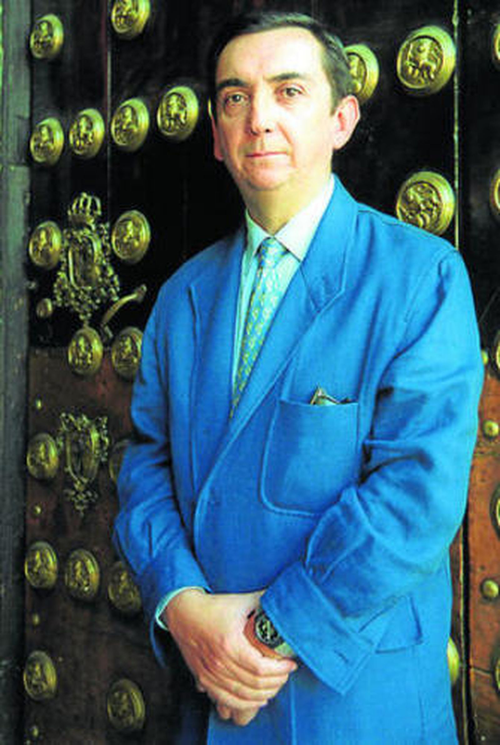 Antonio Gutiérrez de la Peña en el Rectorado de la Universidad.