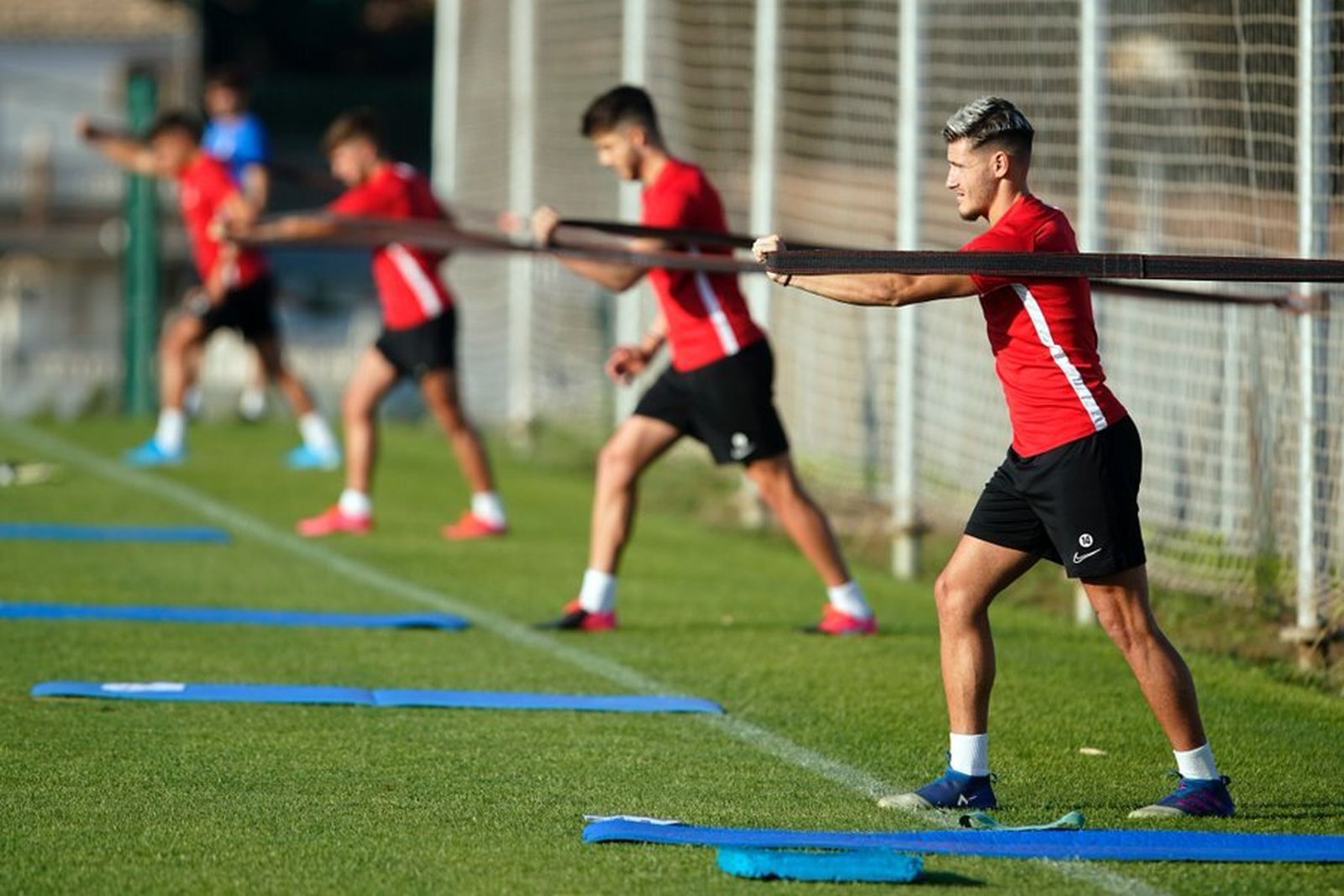 Imagen de un entrenamiento del filial rojiblanco