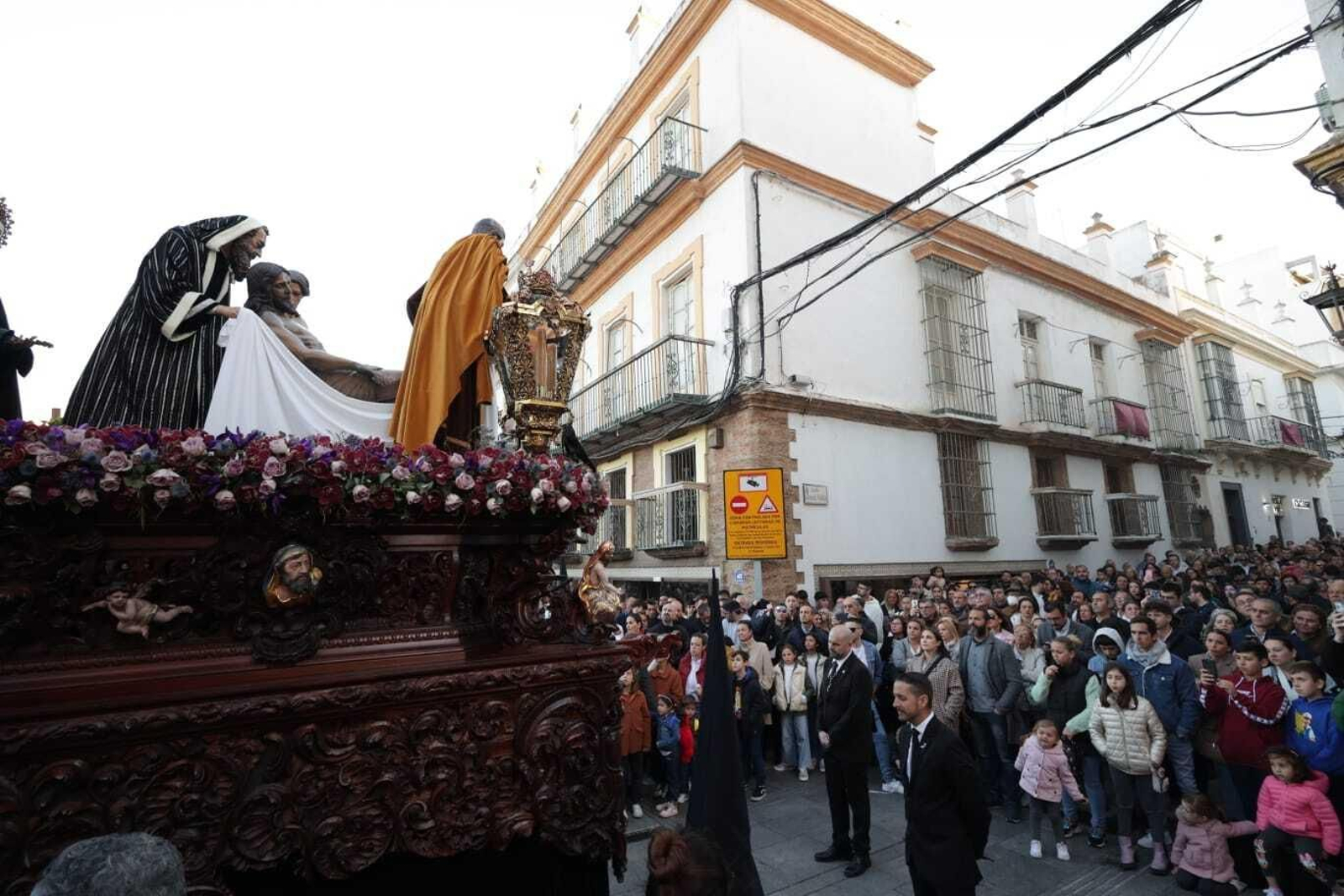Las imágenes de la hermandad de la Soledad de la Semana Santa de San Fernando 2023