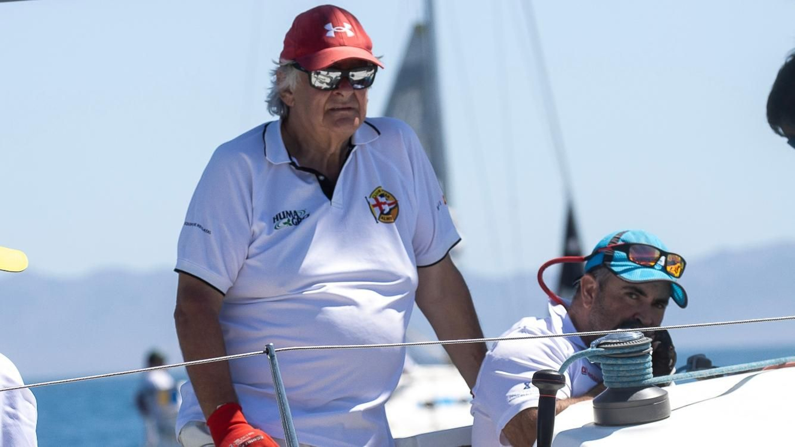 El viento manda en la segunda jornada de la Ruta del Coral Costa de Almería.
