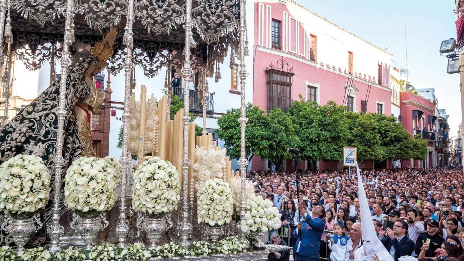Procesión de la Candelaria el Martes Santo en Sevilla