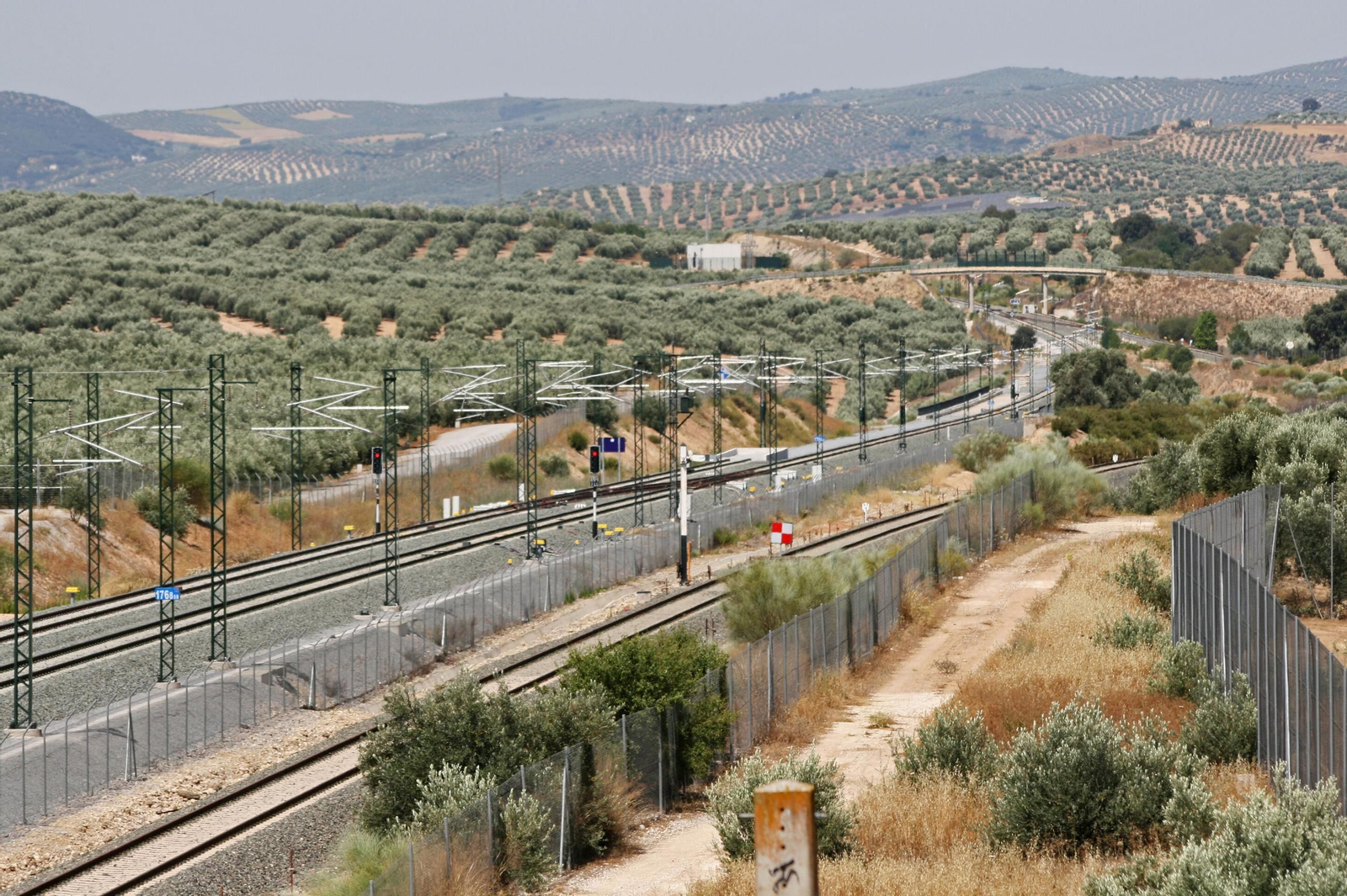 Puesto de Banalización de Íllora, donde se duplicará la vía hasta llegar a Granada