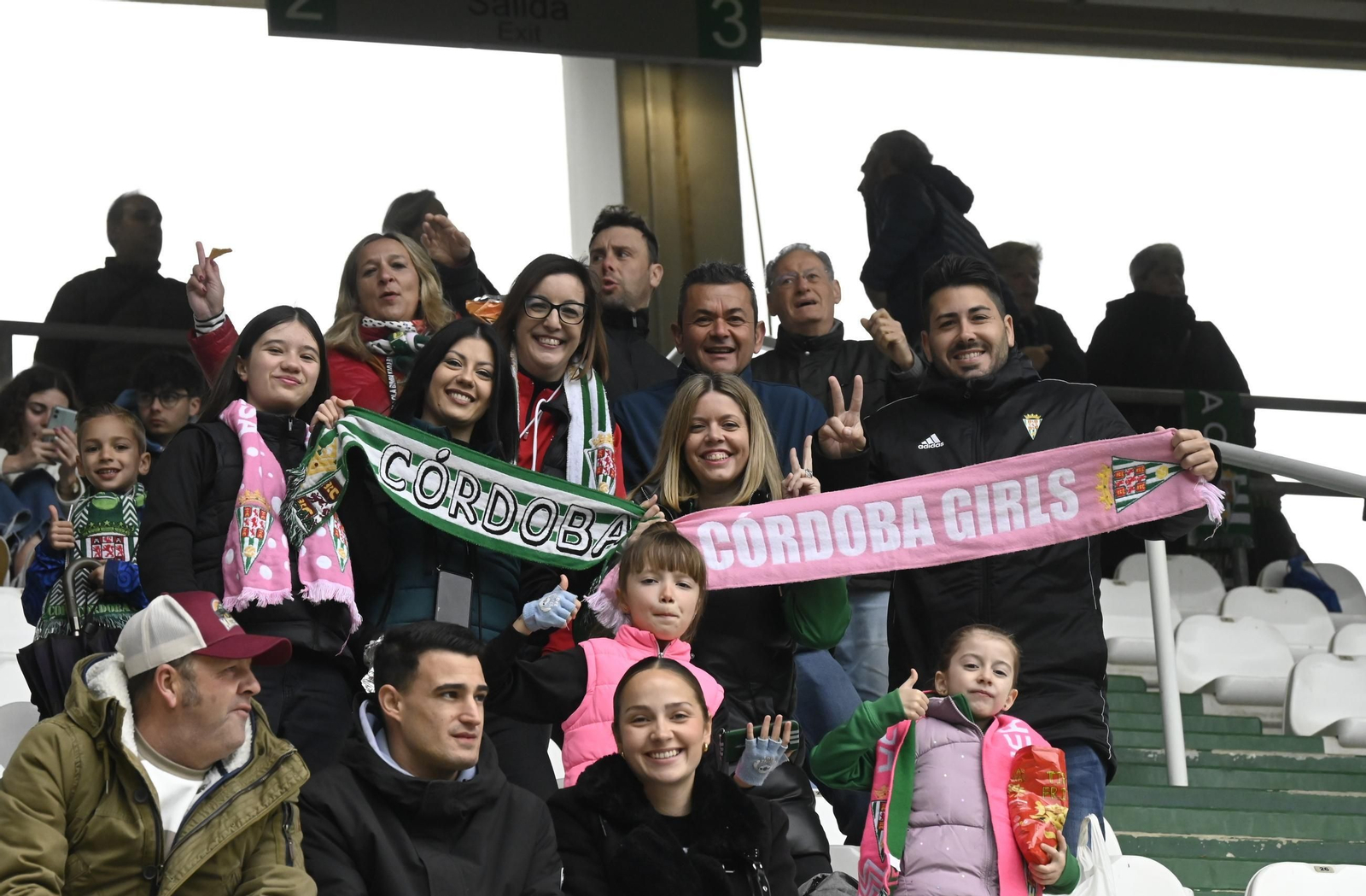 El imponente ambiente de El Arcángel para el Córdoba CF - Granada