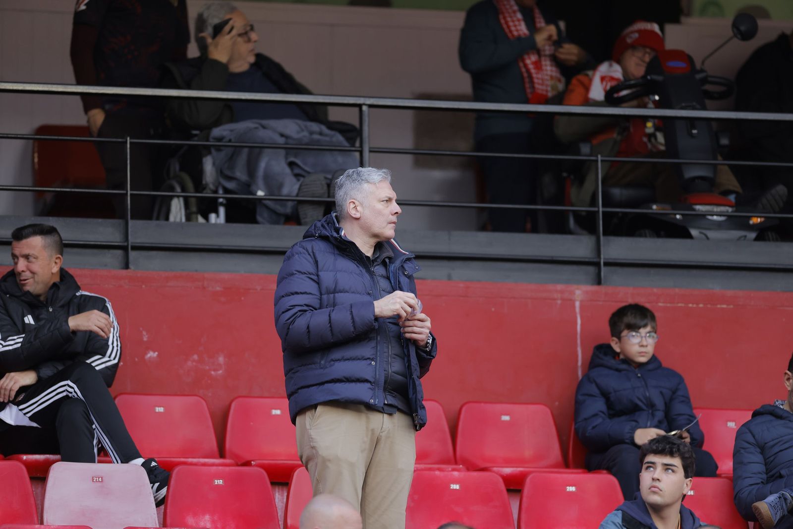 Búscate en las fotos del Sevilla fc - Rayo