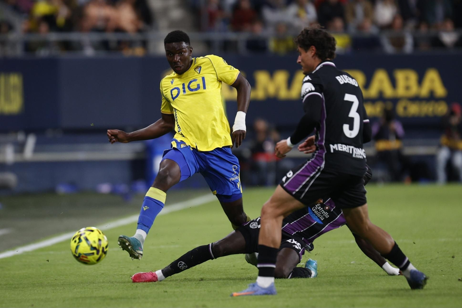 Las imágenes del Cádiz CF- Valladolid