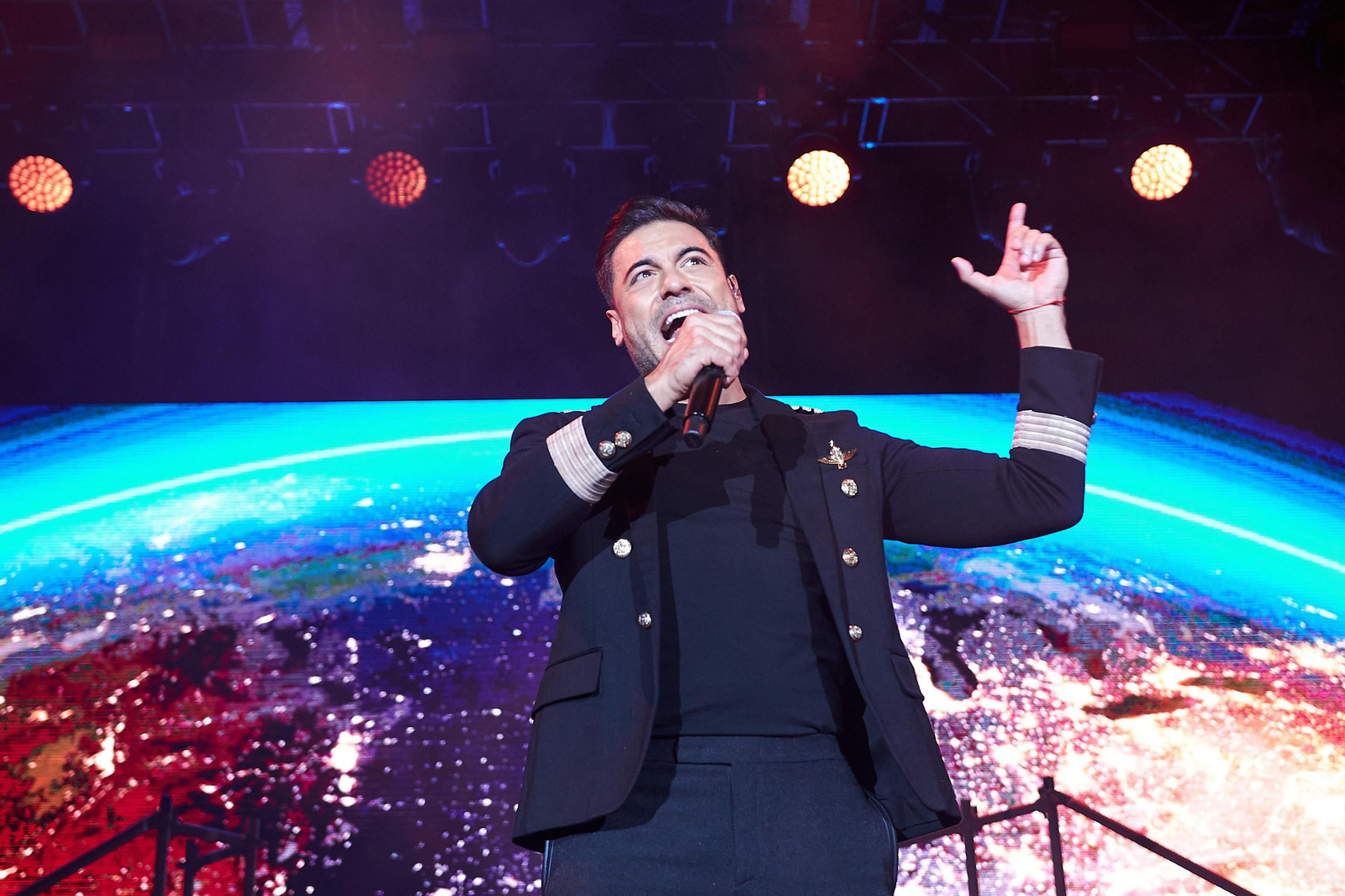 Las fotos del concierto de Carlos Rivera en La Maestranza de Sevilla