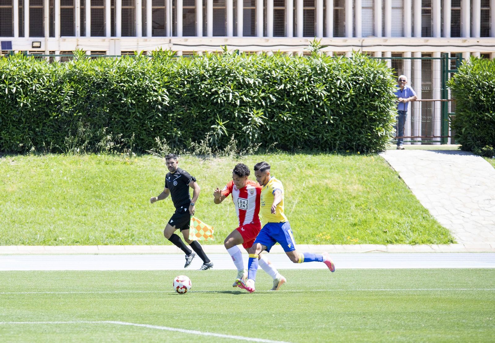 Partido de Segunda RFEF entre el Almería B y el Cádiz Mirandilla